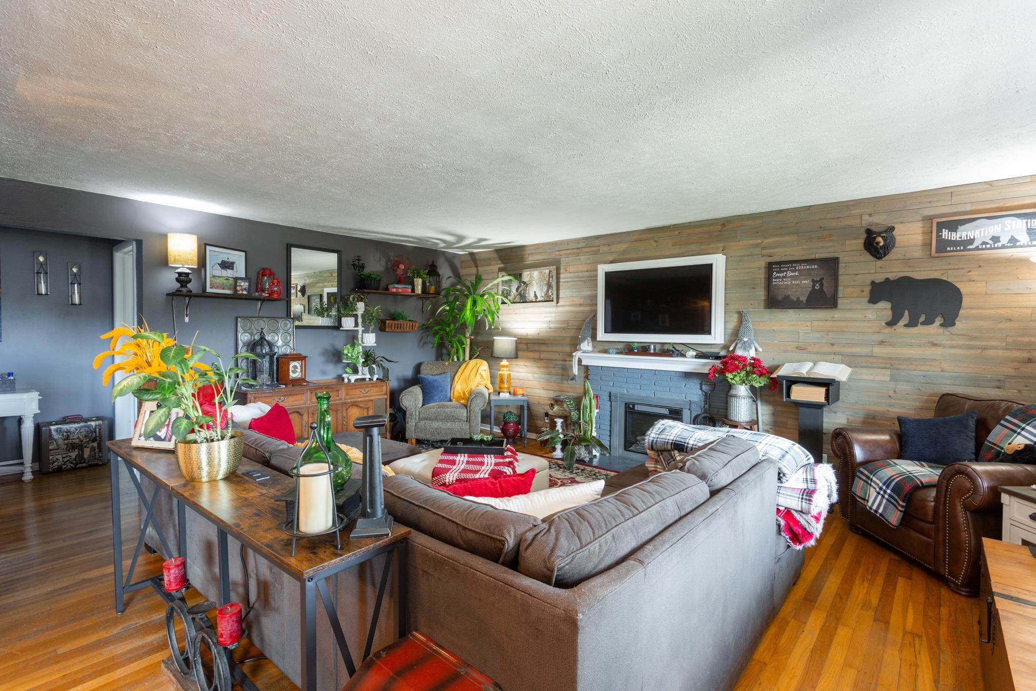 1519 E 29th Ave - Photo 5