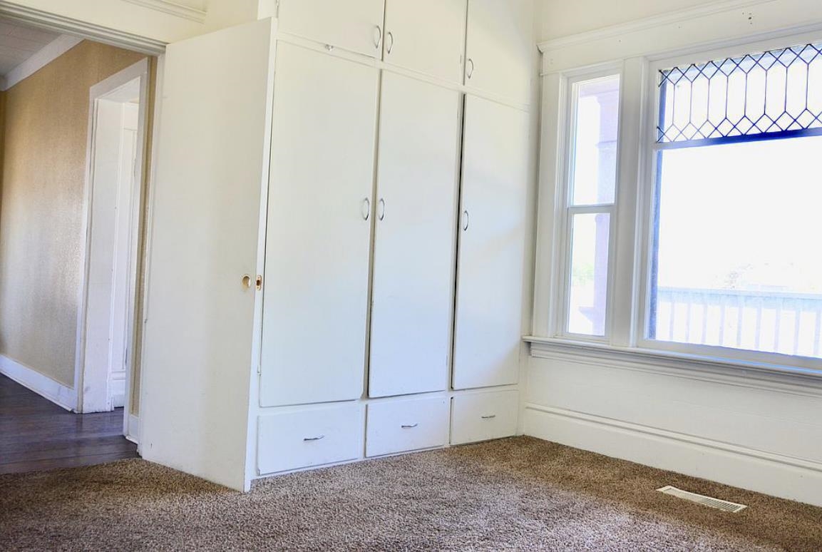 1627 W Knox Ave - Photo 11