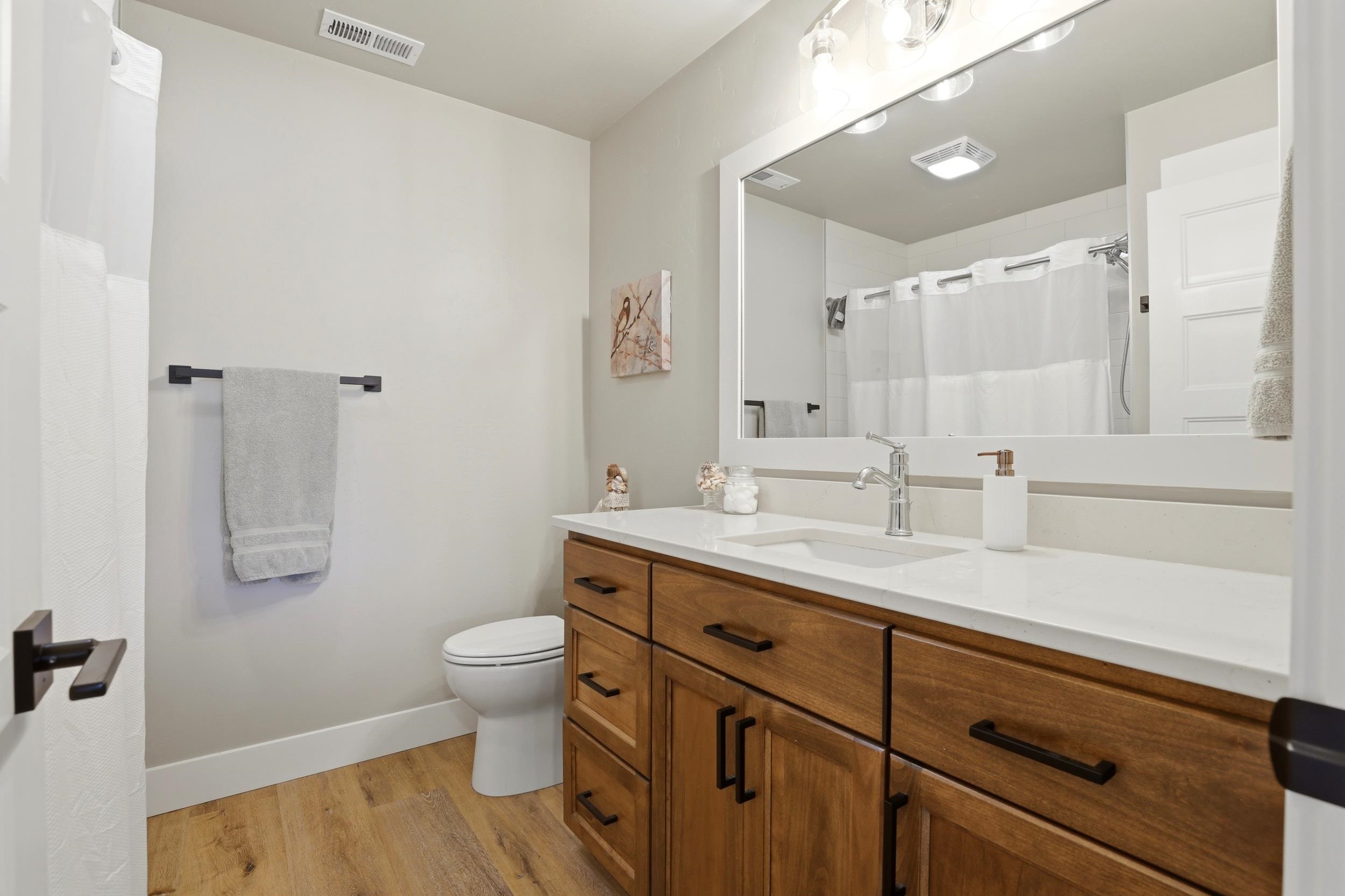 2329 S Rodeo Dr - Photo 24