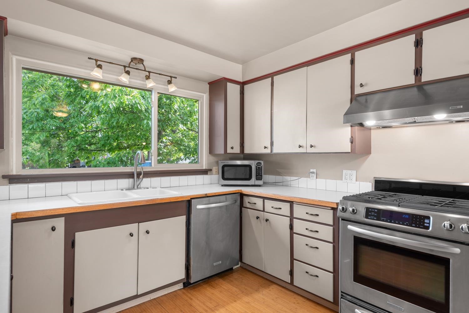310 W Joseph Ave - Photo 11