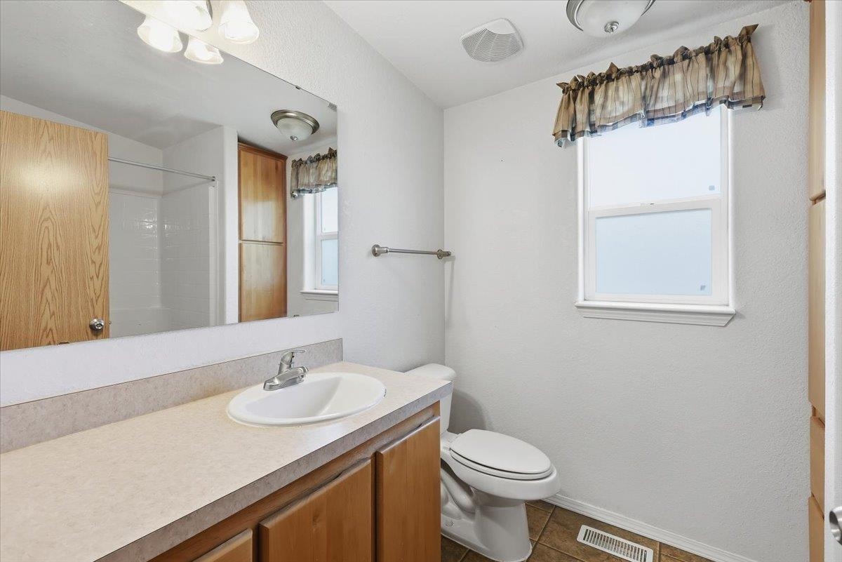 15212 E Eistrup Rd - Photo 15