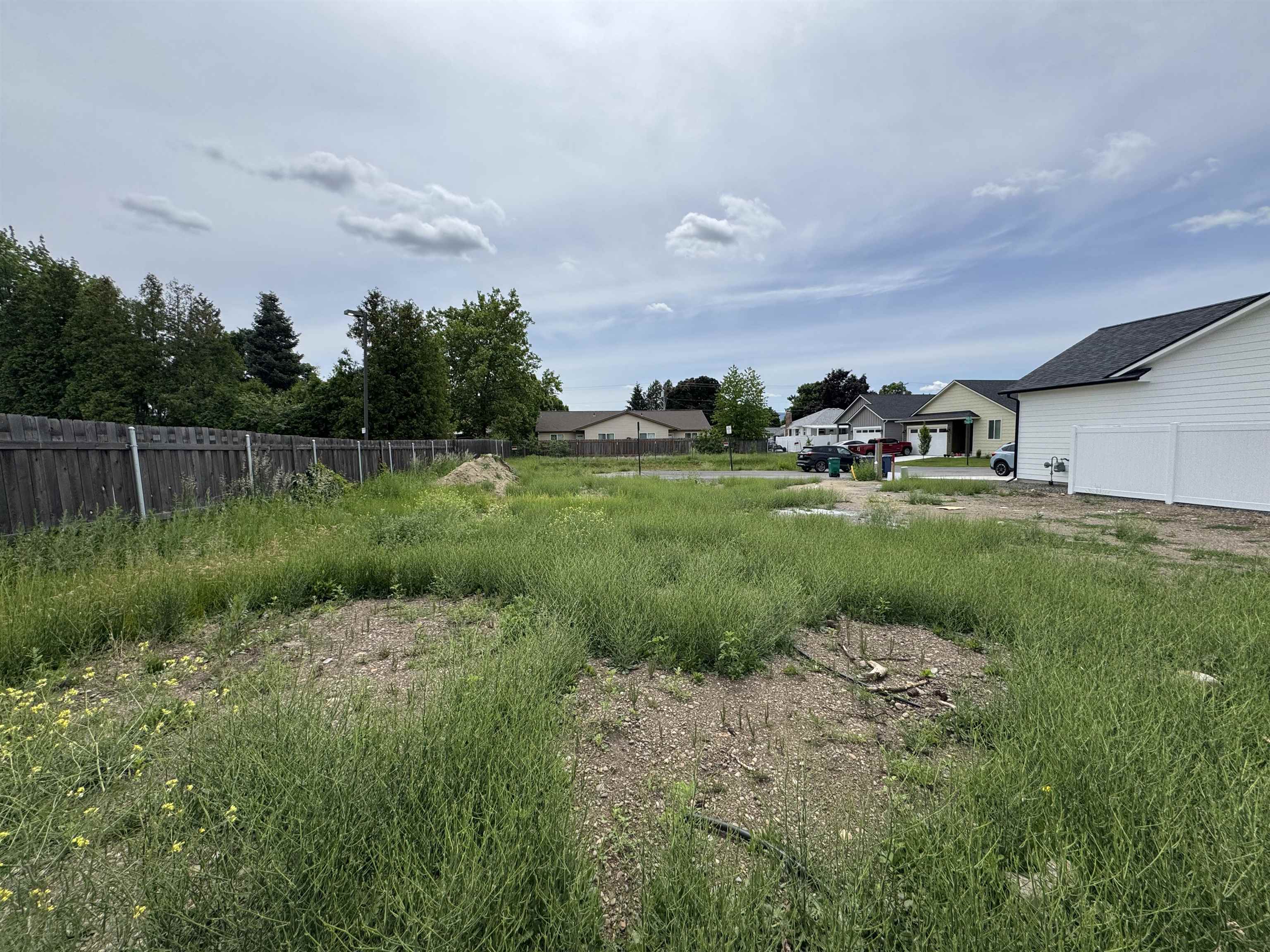 12121 E Sharp Ln - Photo 4