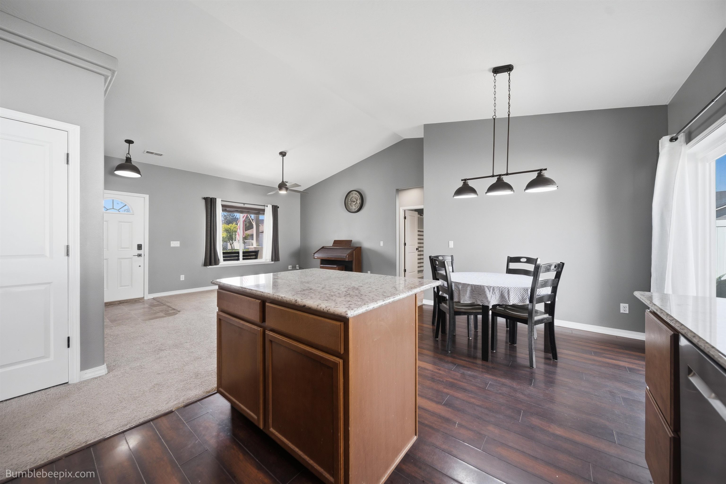 8630 W Campus Dr - Photo 7