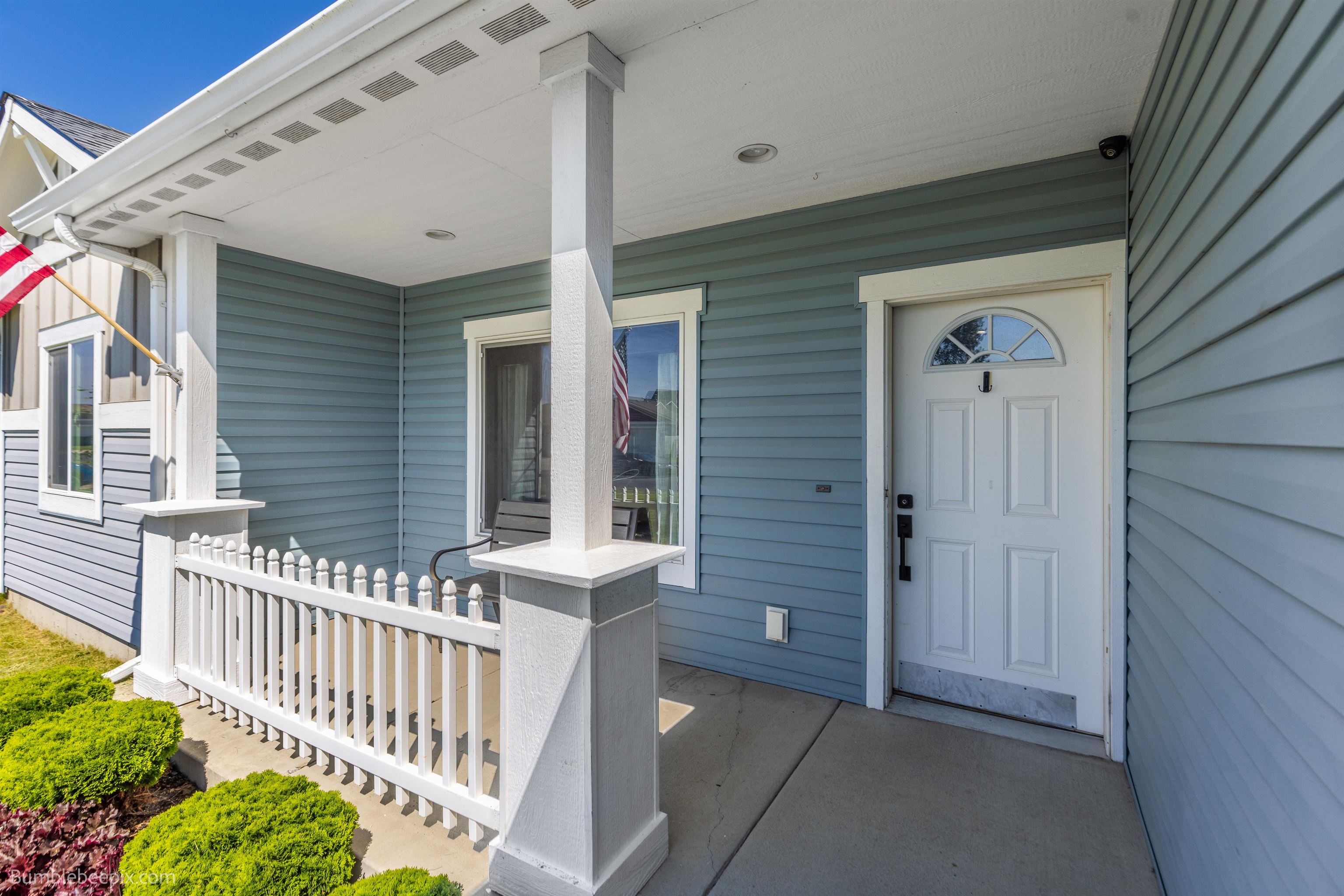 8630 W Campus Dr - Photo 4