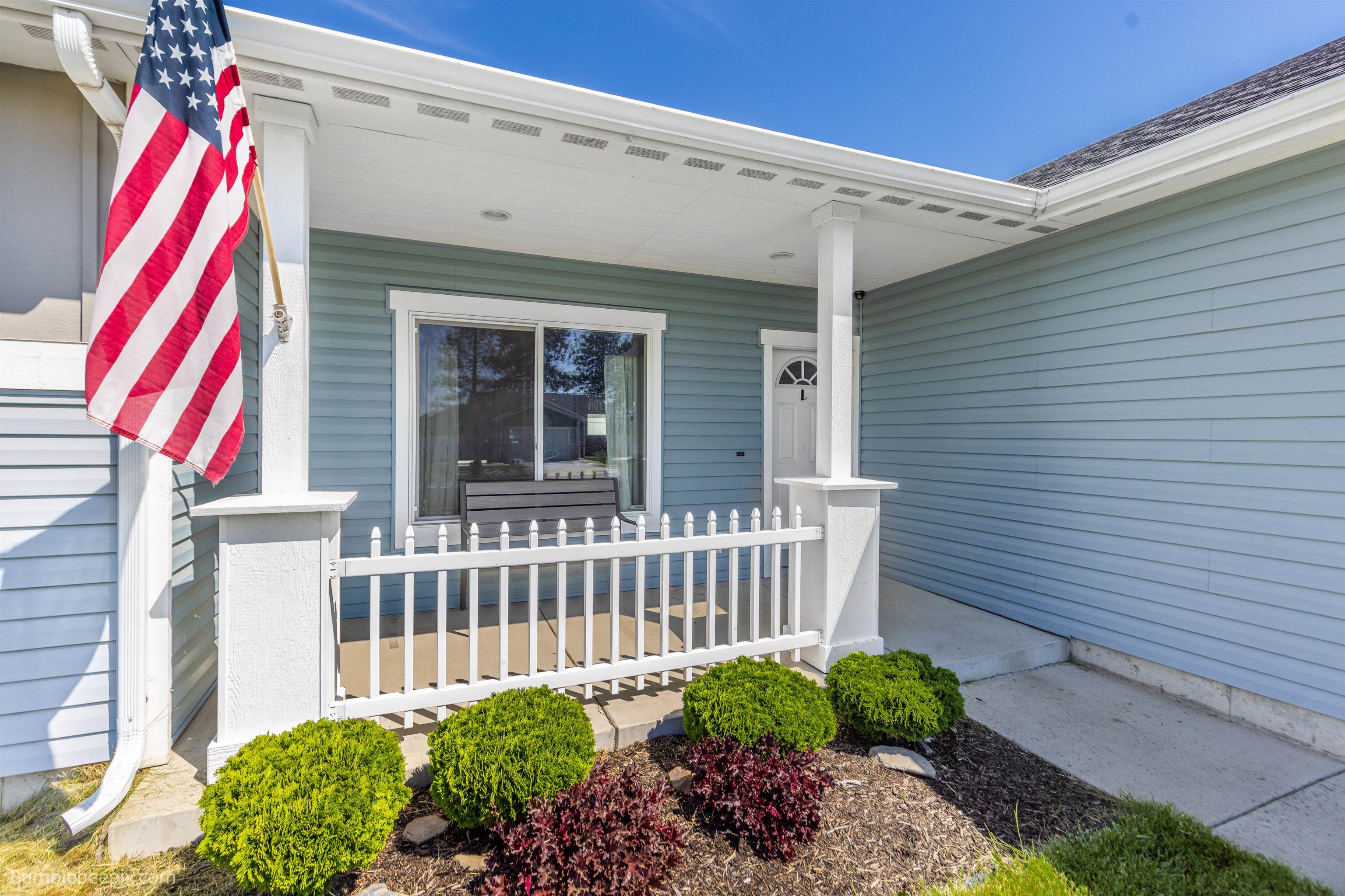 8630 W Campus Dr - Photo 3