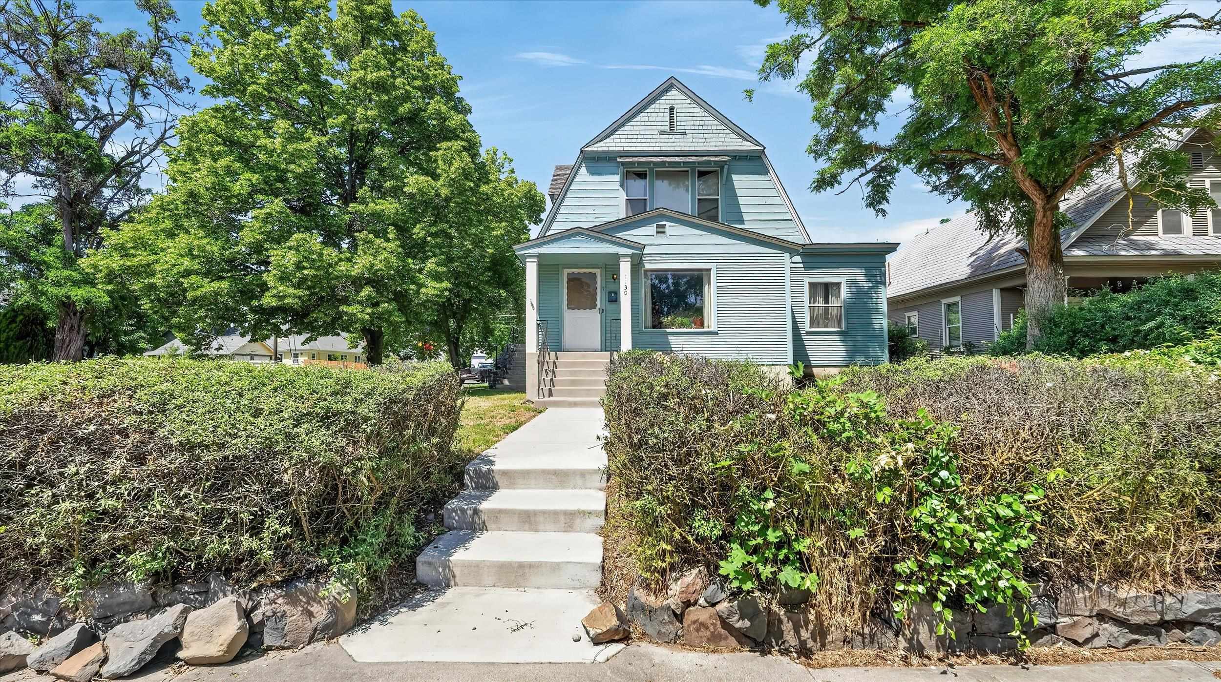 1130 W Nora Ave - Photo 1