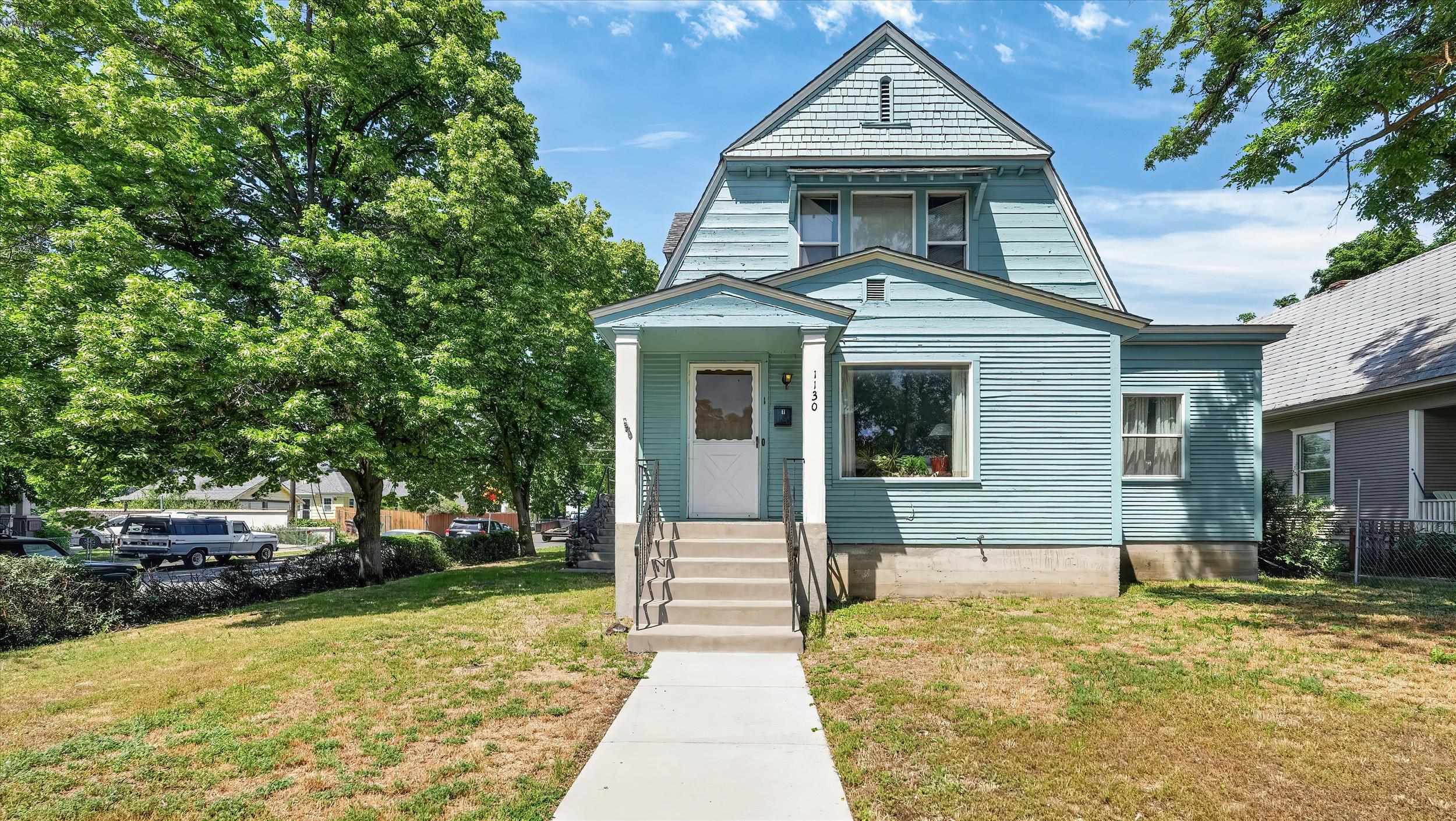 1130 W Nora Ave - Photo 2