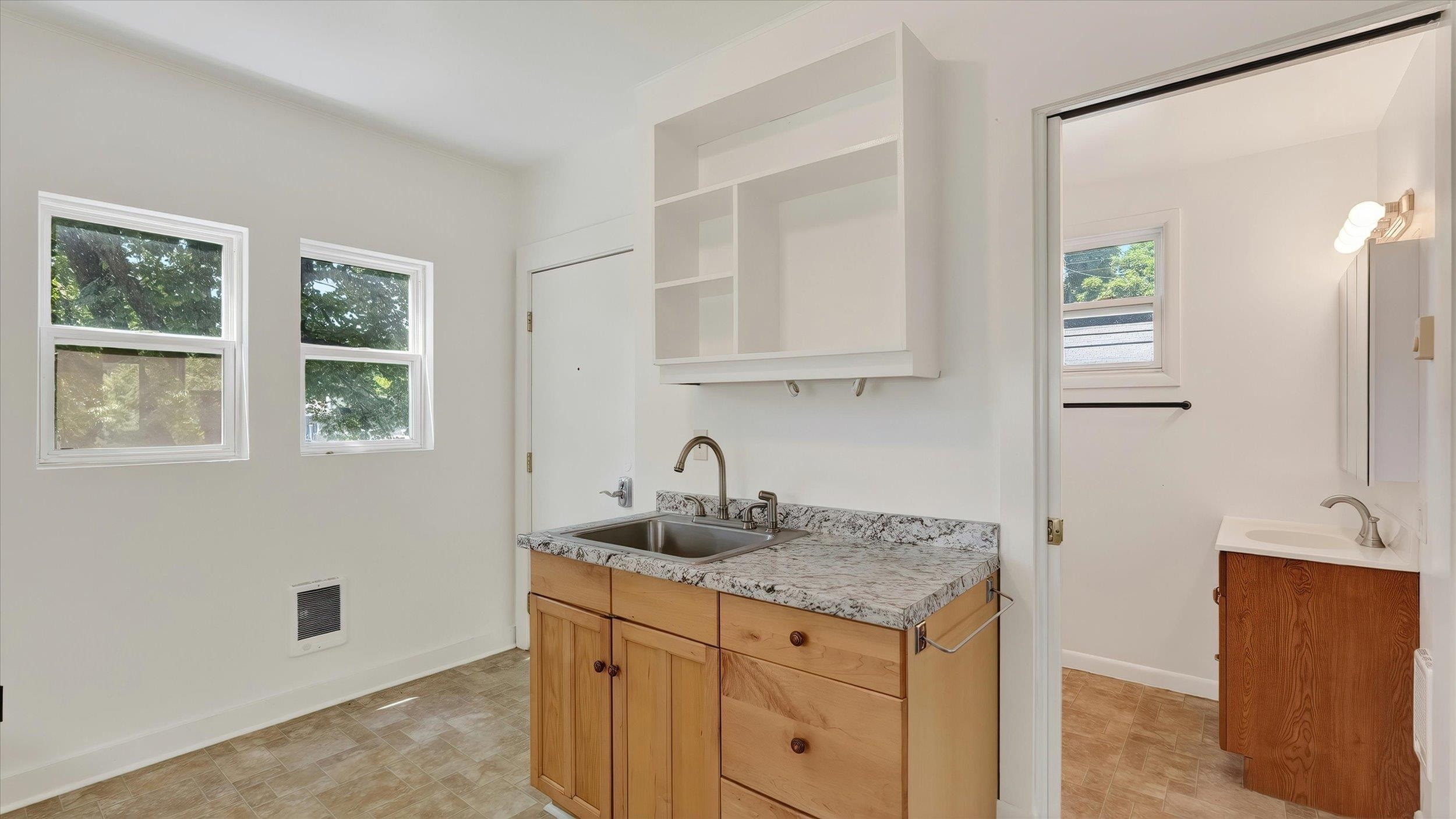 1130 W Nora Ave - Photo 7
