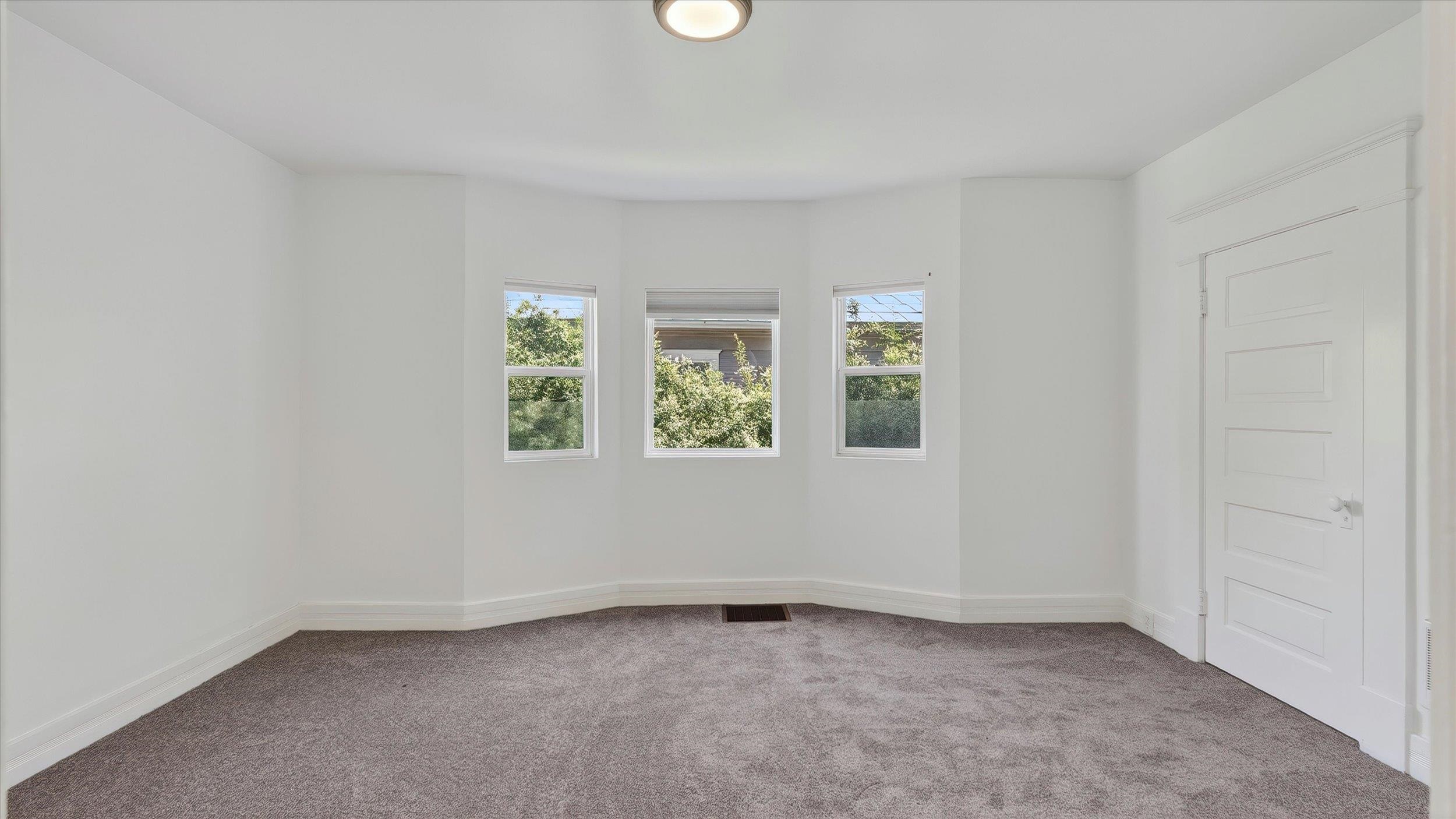 1130 W Nora Ave - Photo 11