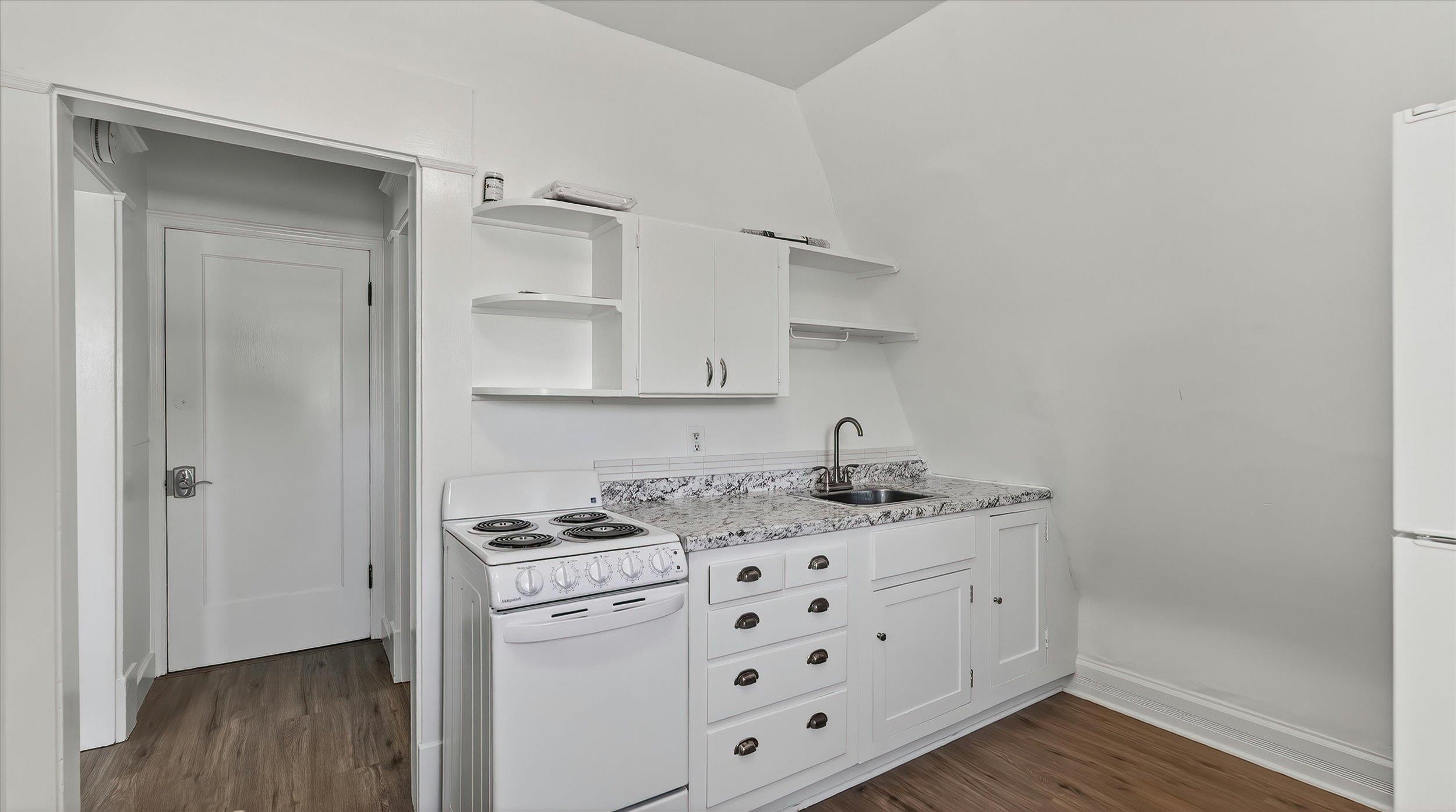 1130 W Nora Ave - Photo 15