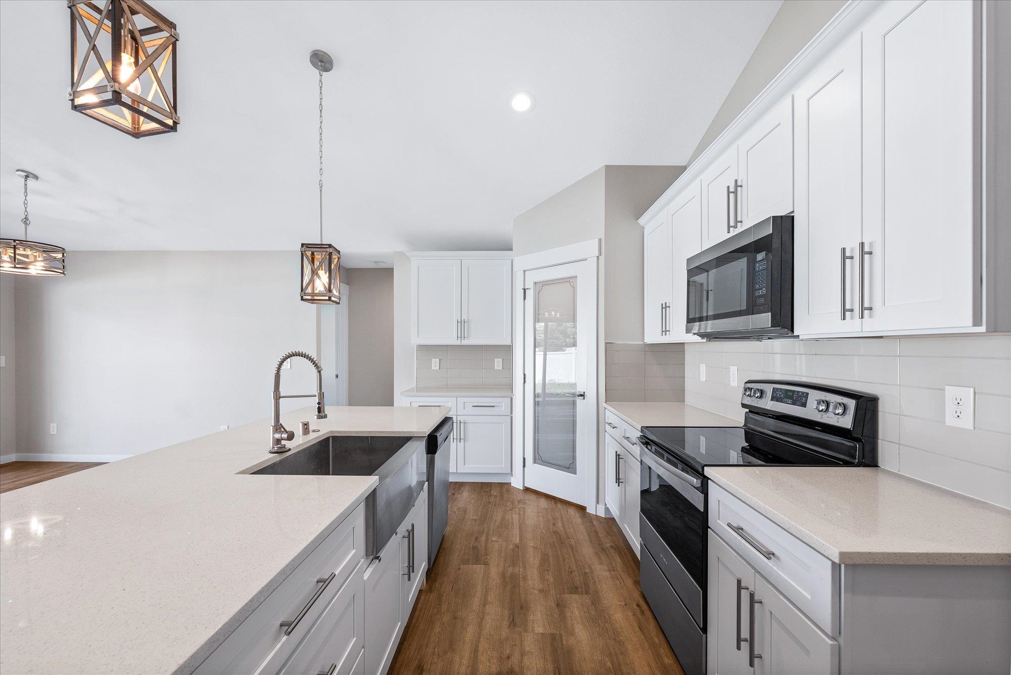 7702 N Five Mile Rd - Photo 10