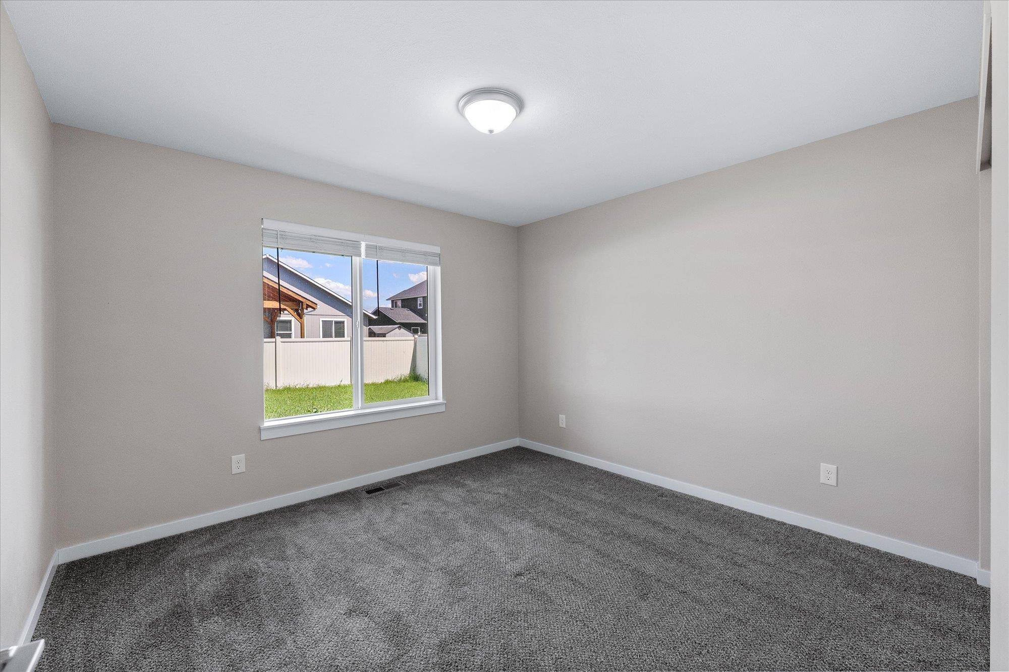 7702 N Five Mile Rd - Photo 17