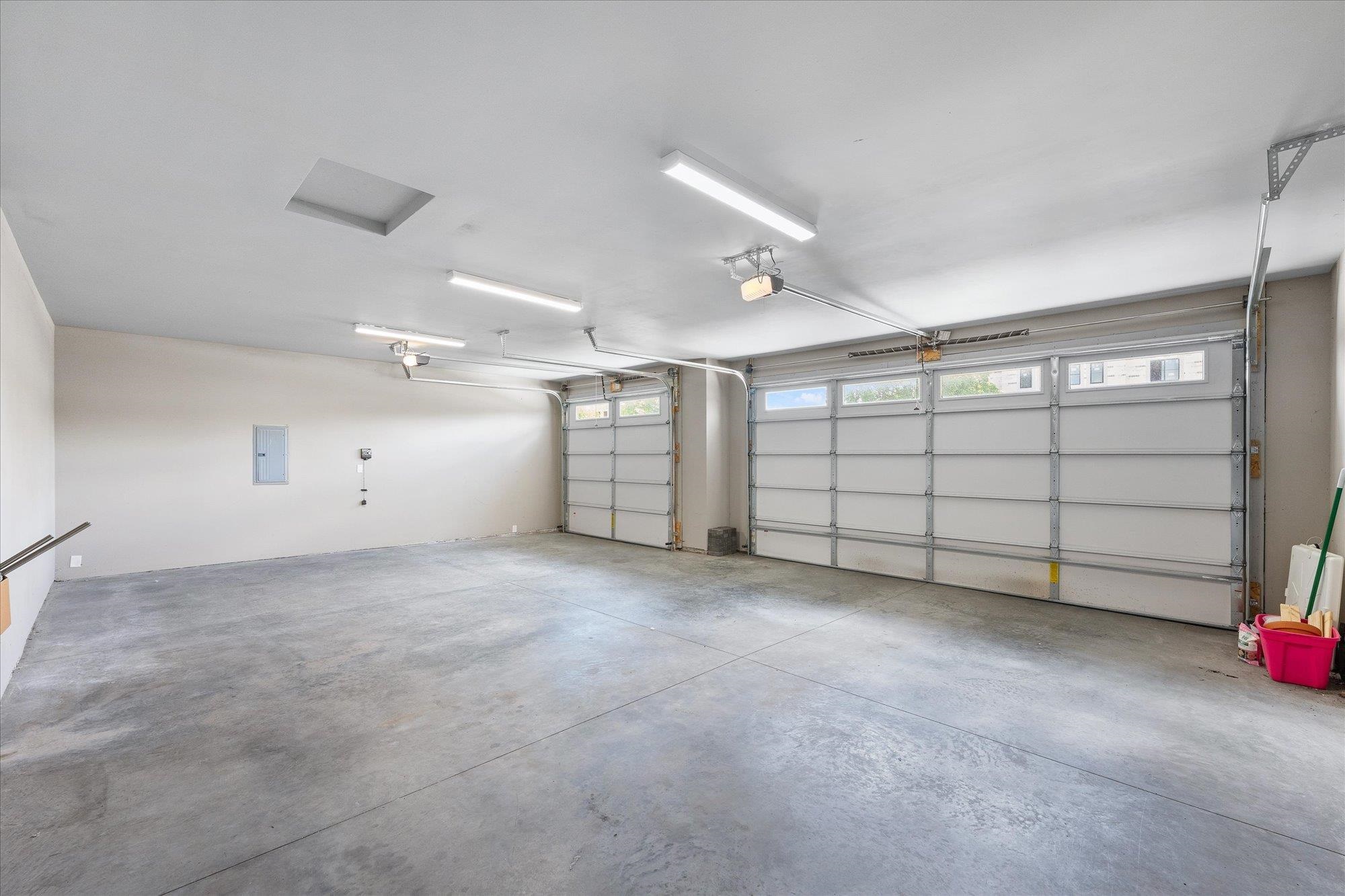 7702 N Five Mile Rd - Photo 26