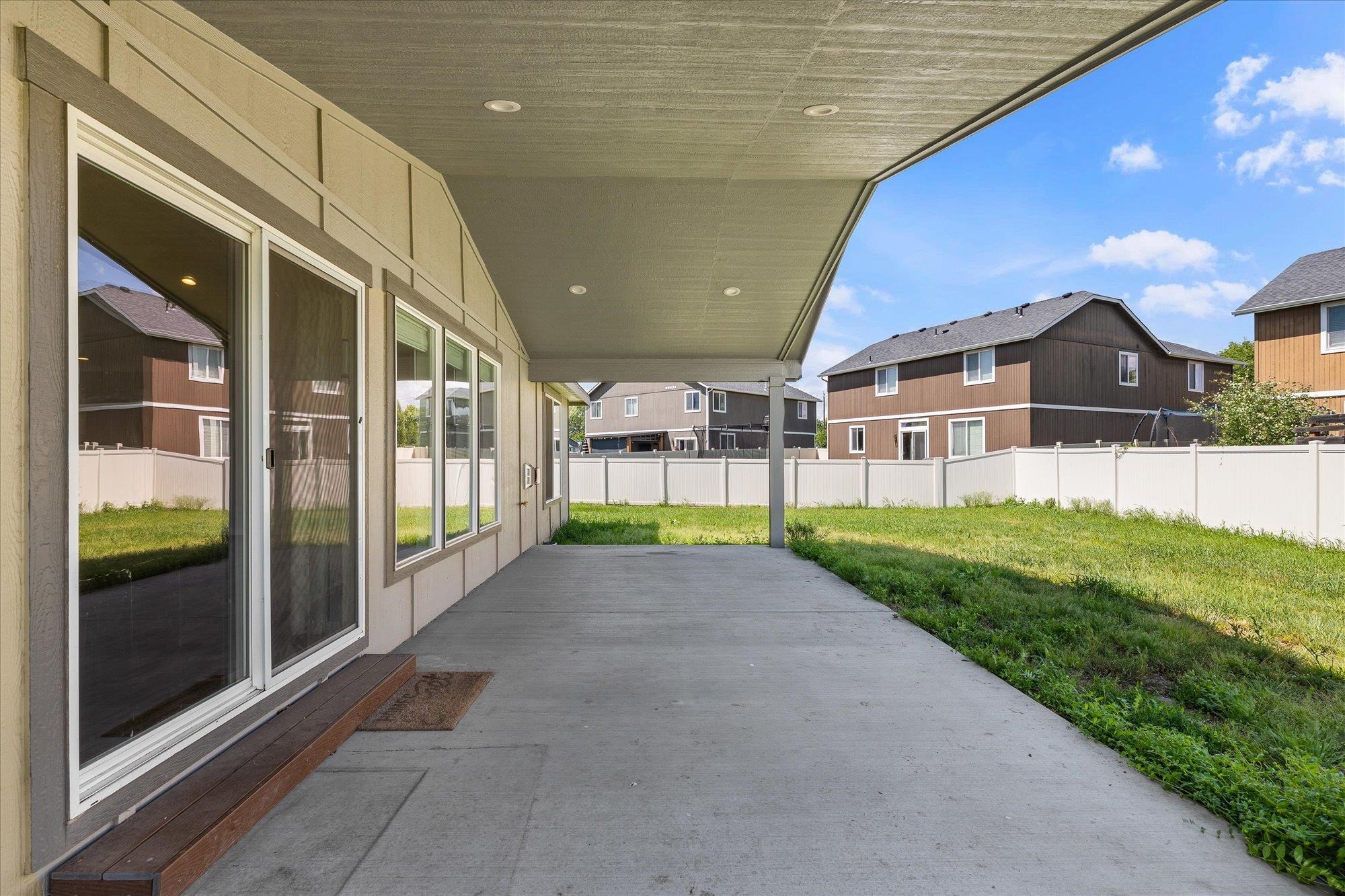 7702 N Five Mile Rd - Photo 22