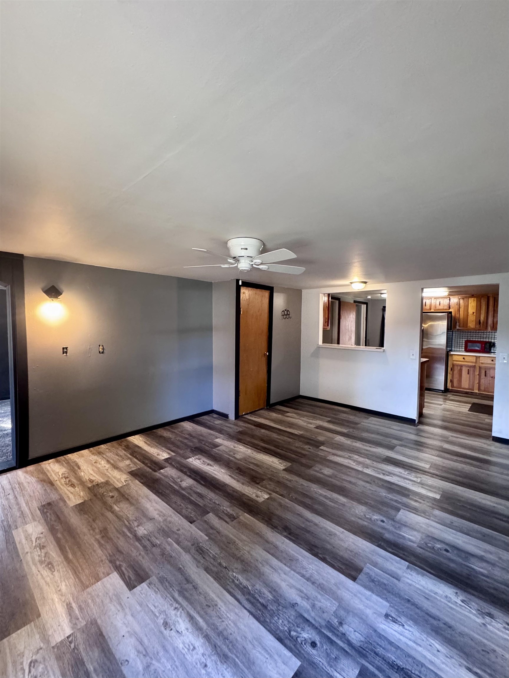 206 E Blackwell St - Photo 2