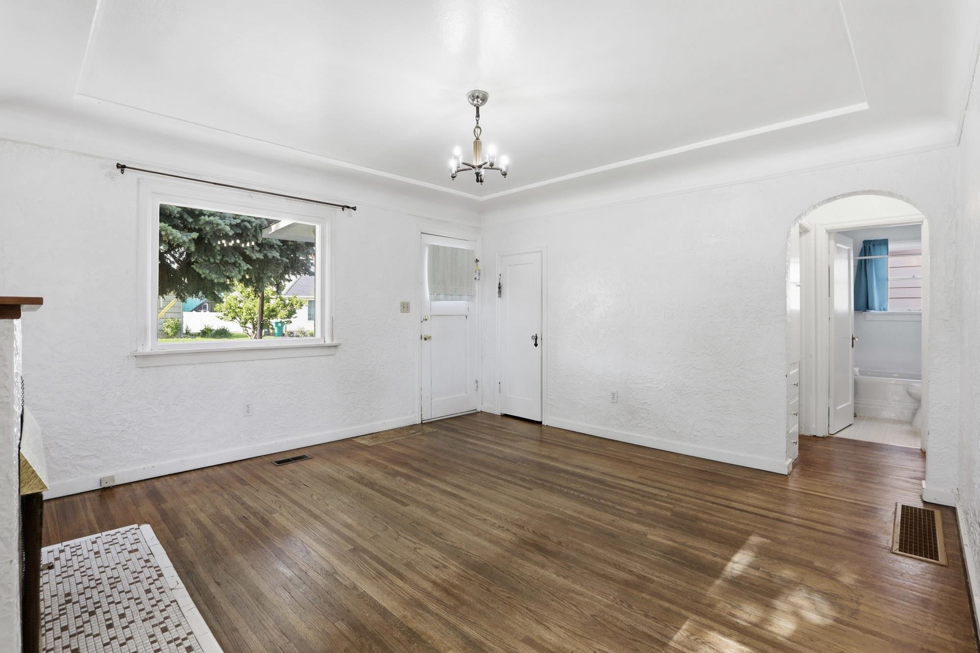 104 E Providence Ave - Photo 6