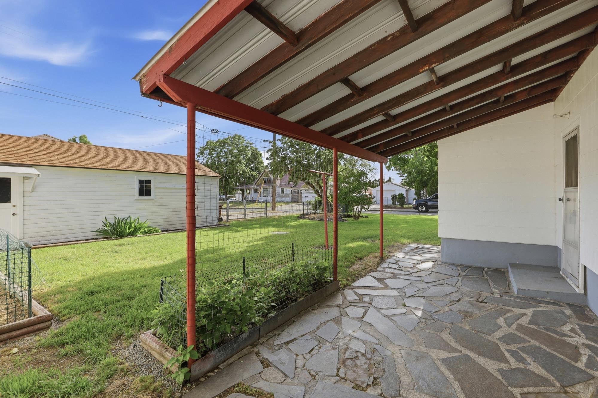 104 E Providence Ave - Photo 17
