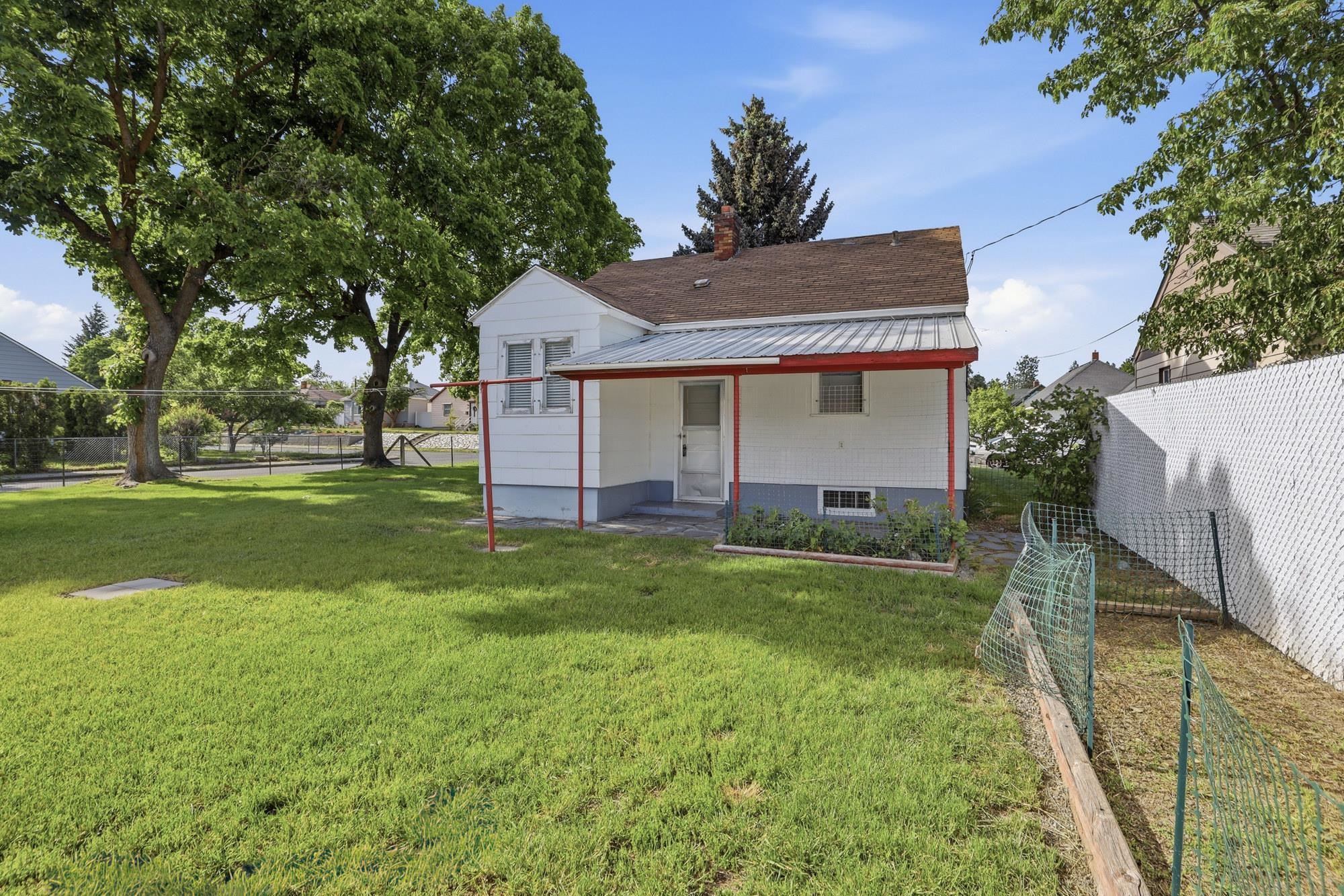 104 E Providence Ave - Photo 19