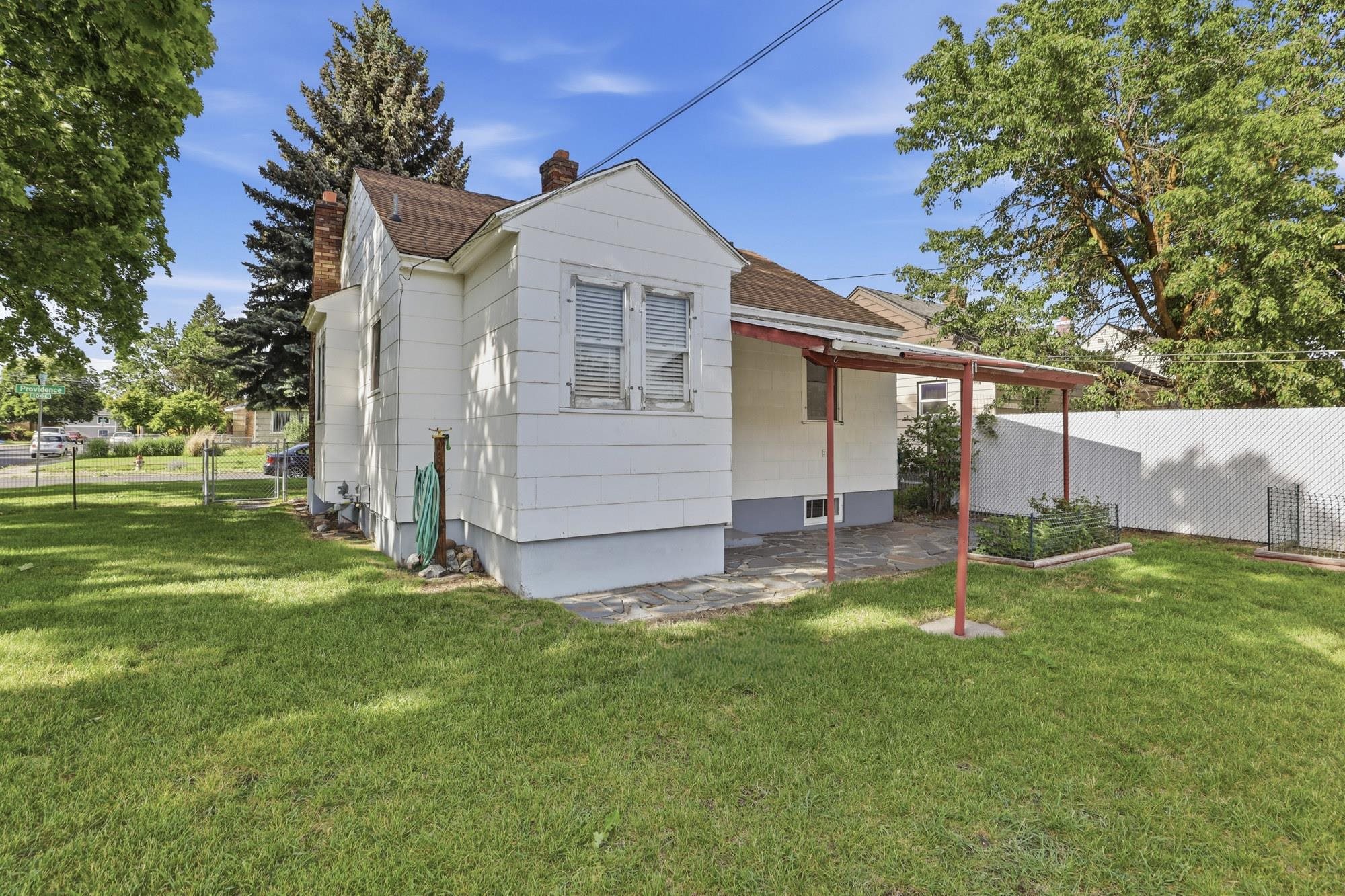 104 E Providence Ave - Photo 21
