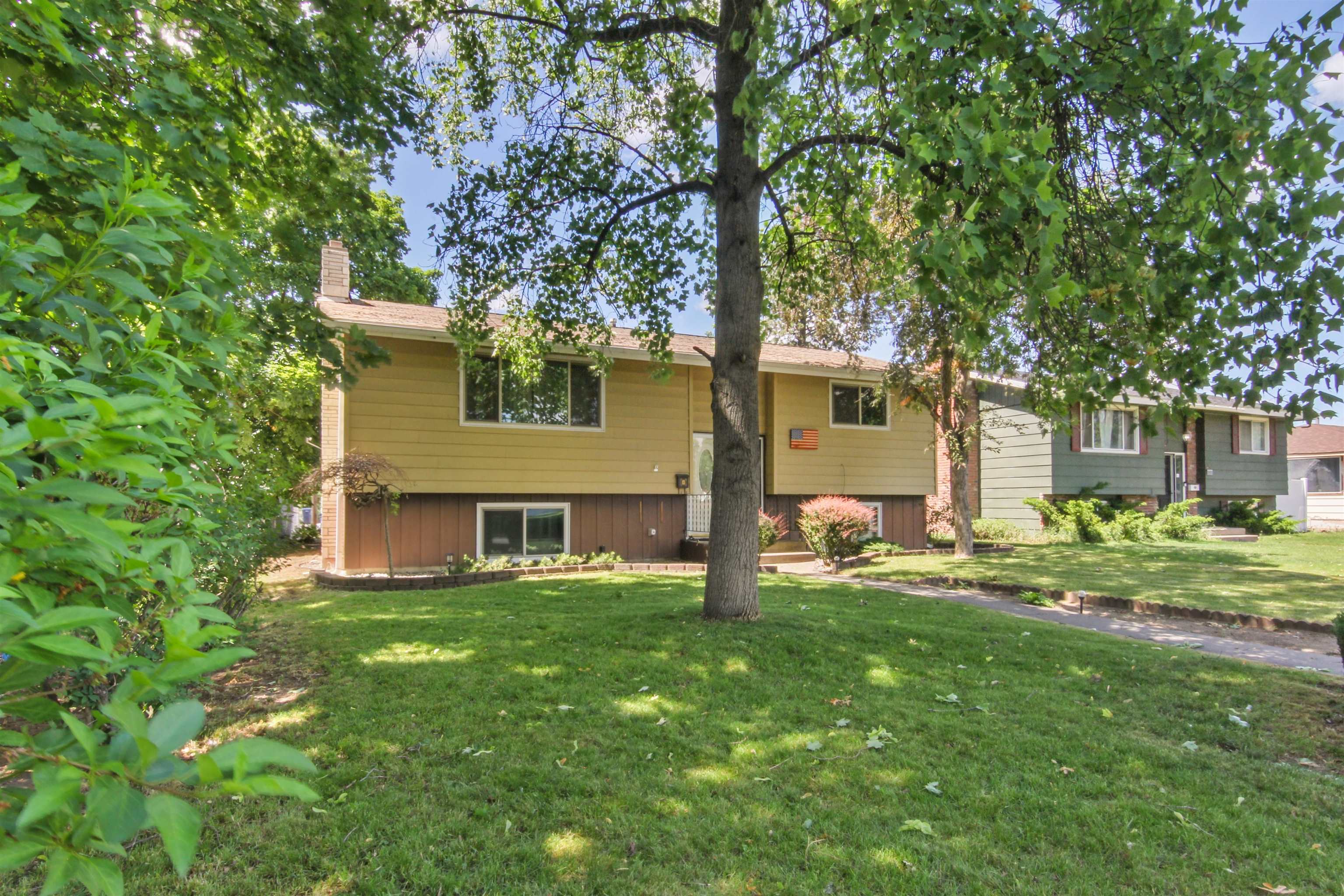 6117 N Whitehouse St - Photo 2