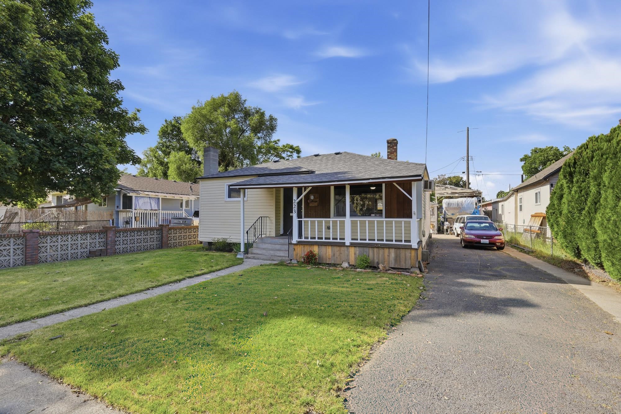 223 E Kiernan Ave - Photo 27