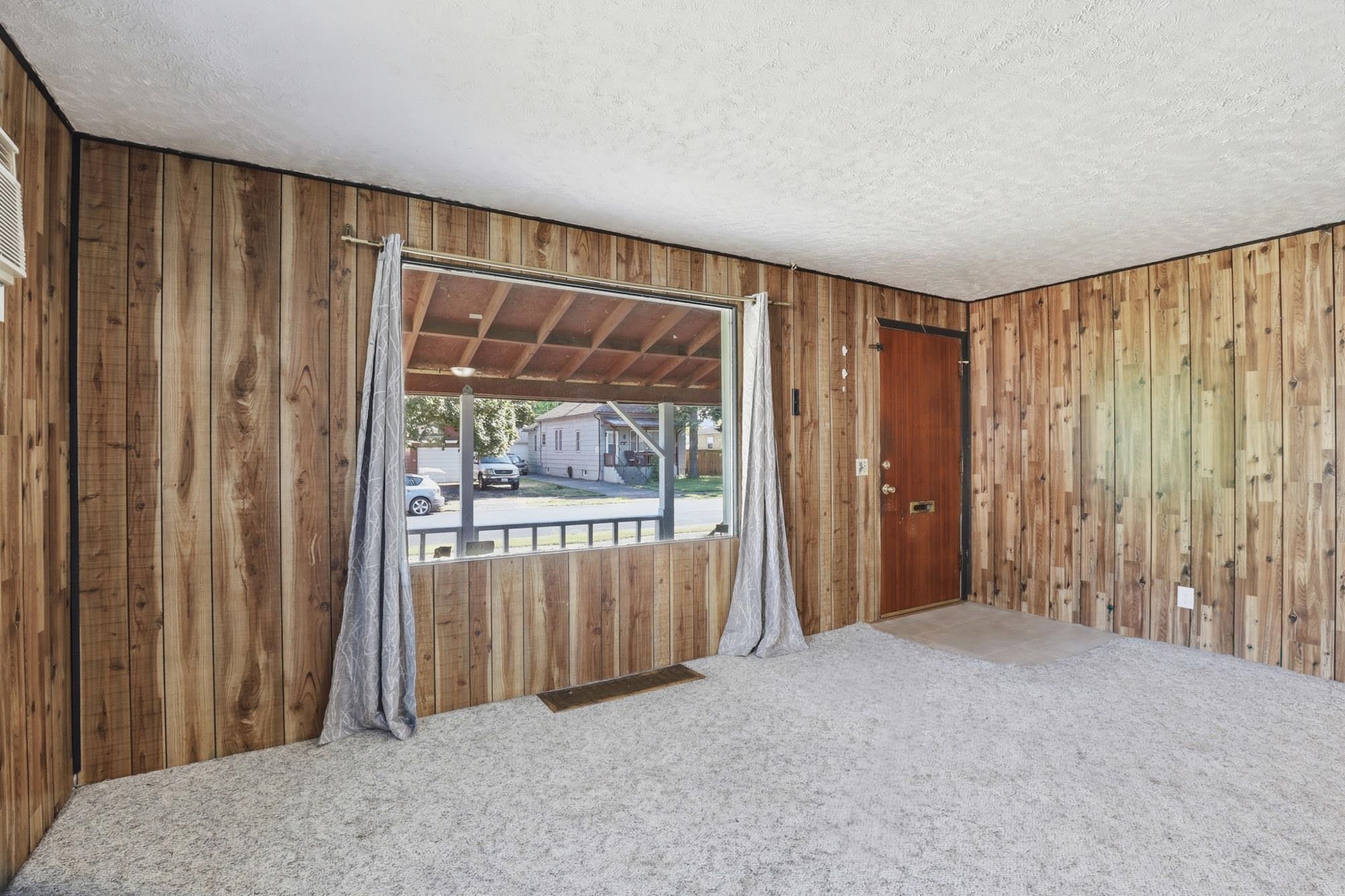 223 E Kiernan Ave - Photo 21
