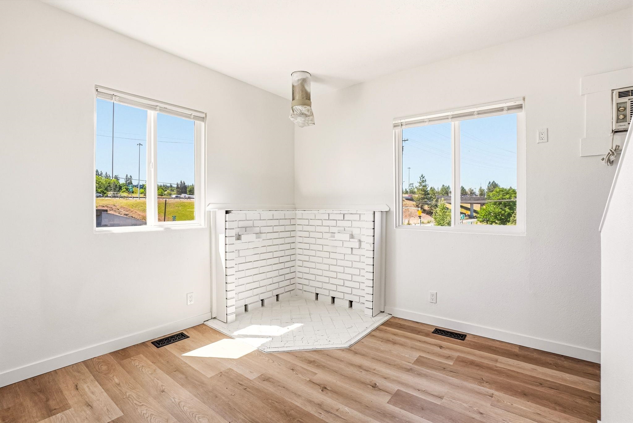 1411 E 2nd Ave - Photo 15