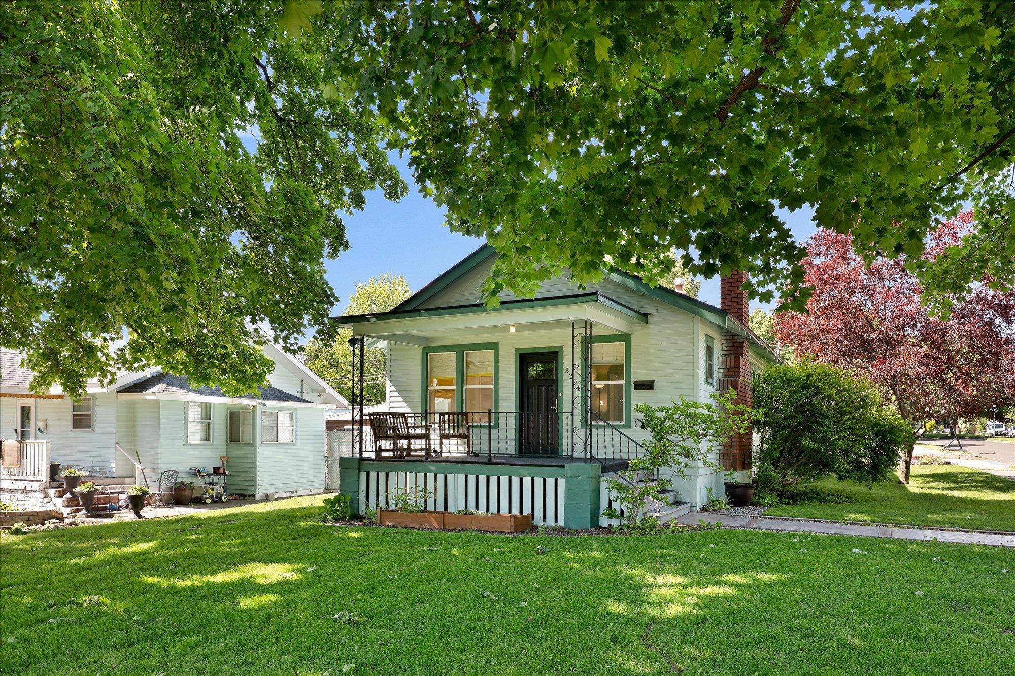 3204 W Fairview Ave - Photo 2