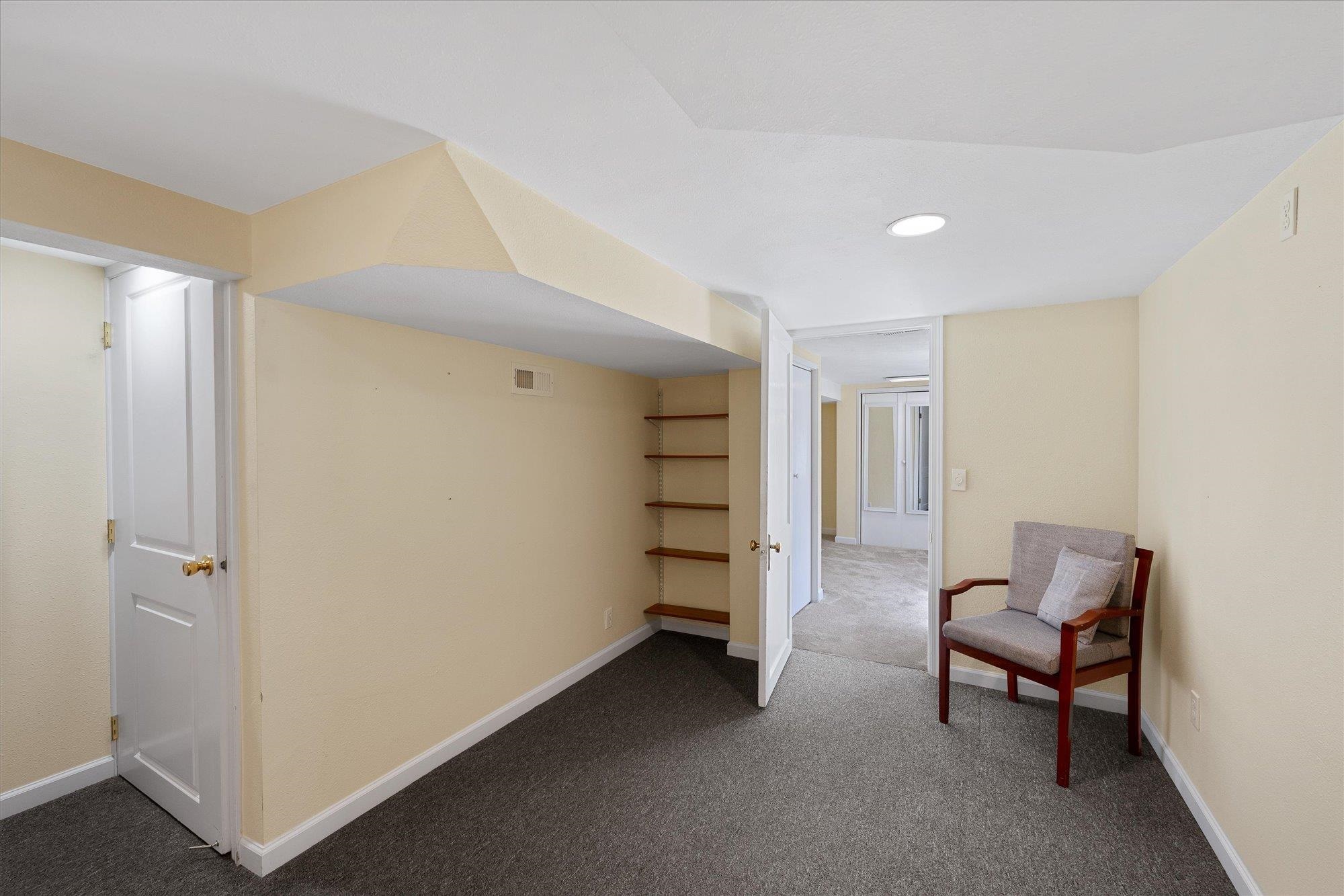 3204 W Fairview Ave - Photo 16