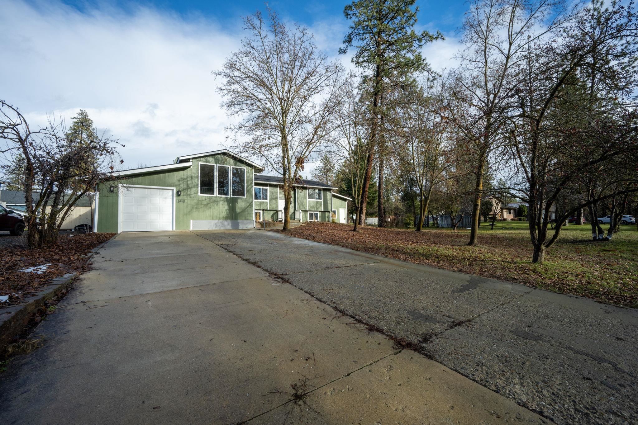 11448 W Meadowview Ln - Photo 2