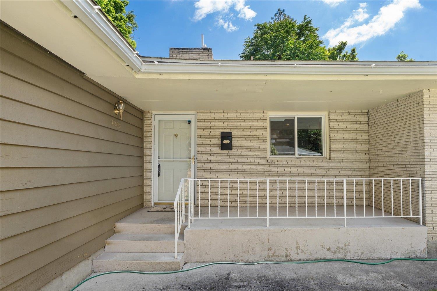 3003 W WOODSIDE Ave - Photo 3