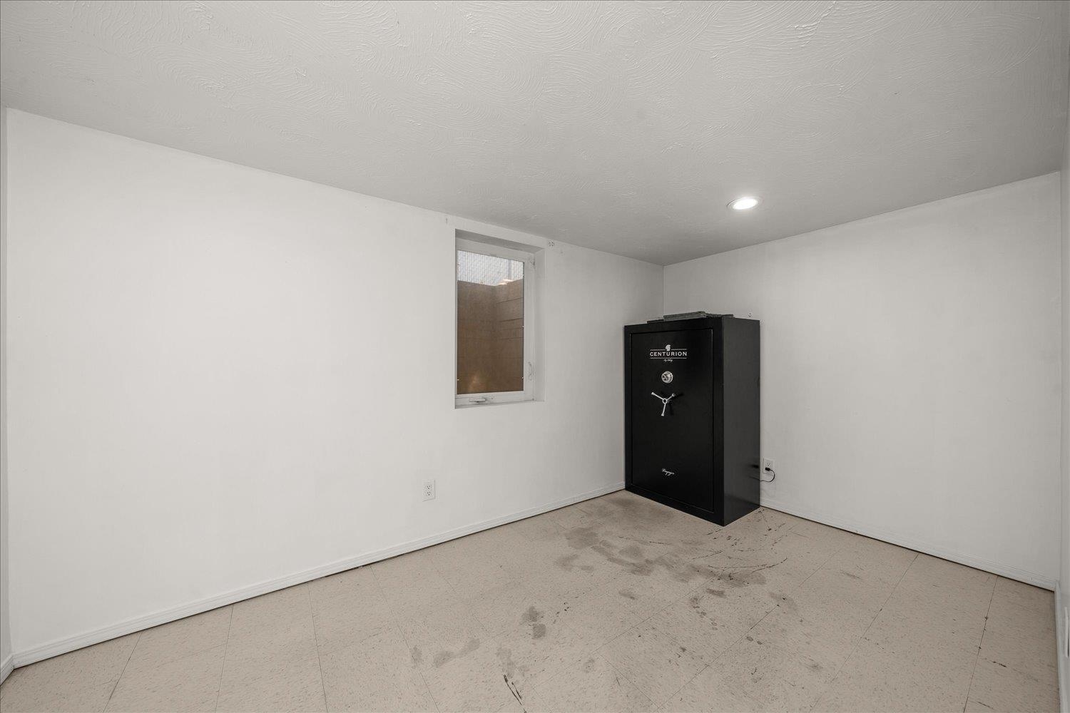 3003 W WOODSIDE Ave - Photo 24