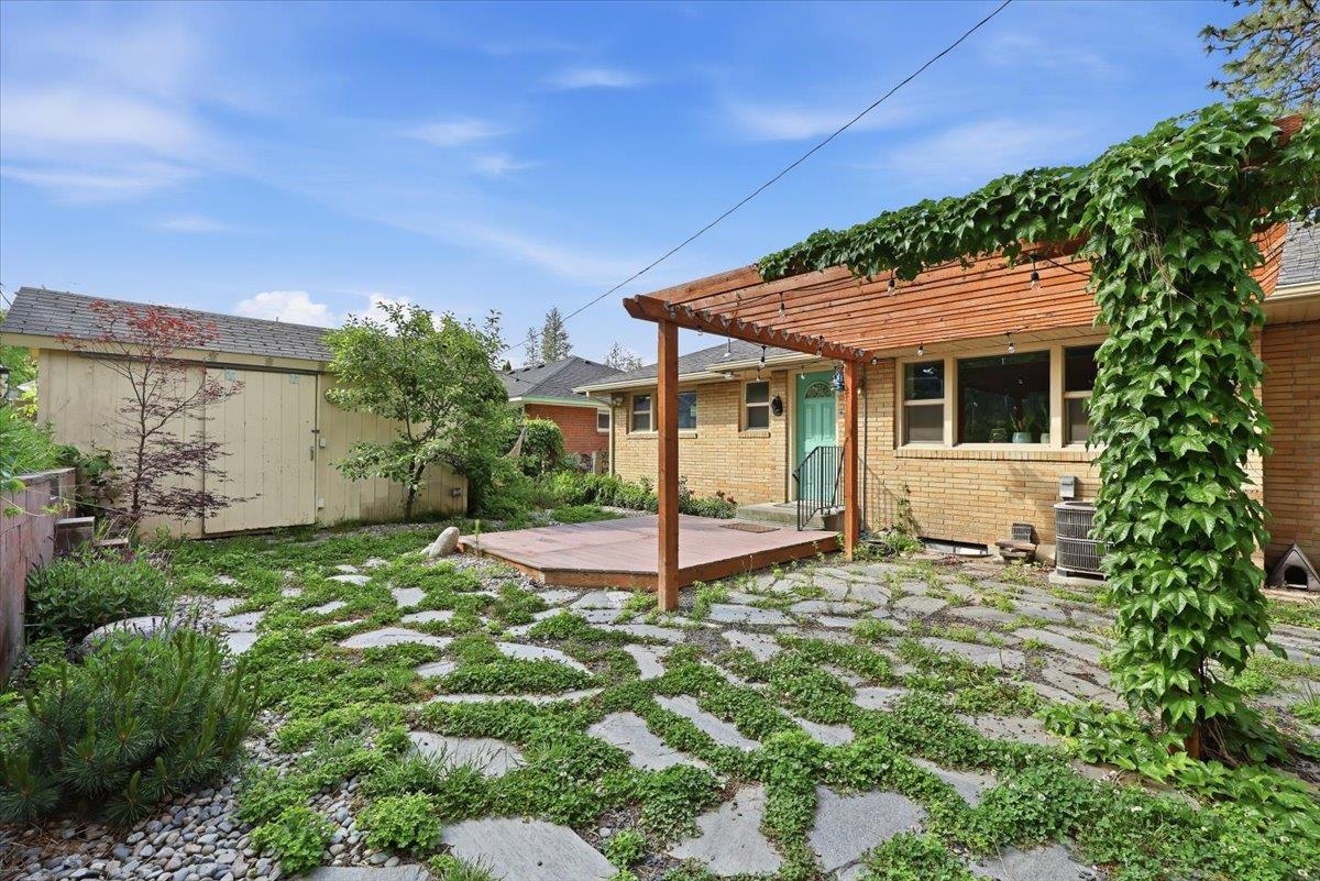 5128 N Greenwood Blvd - Photo 5