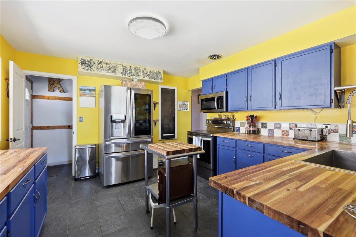 5128 N Greenwood Blvd - Photo 15