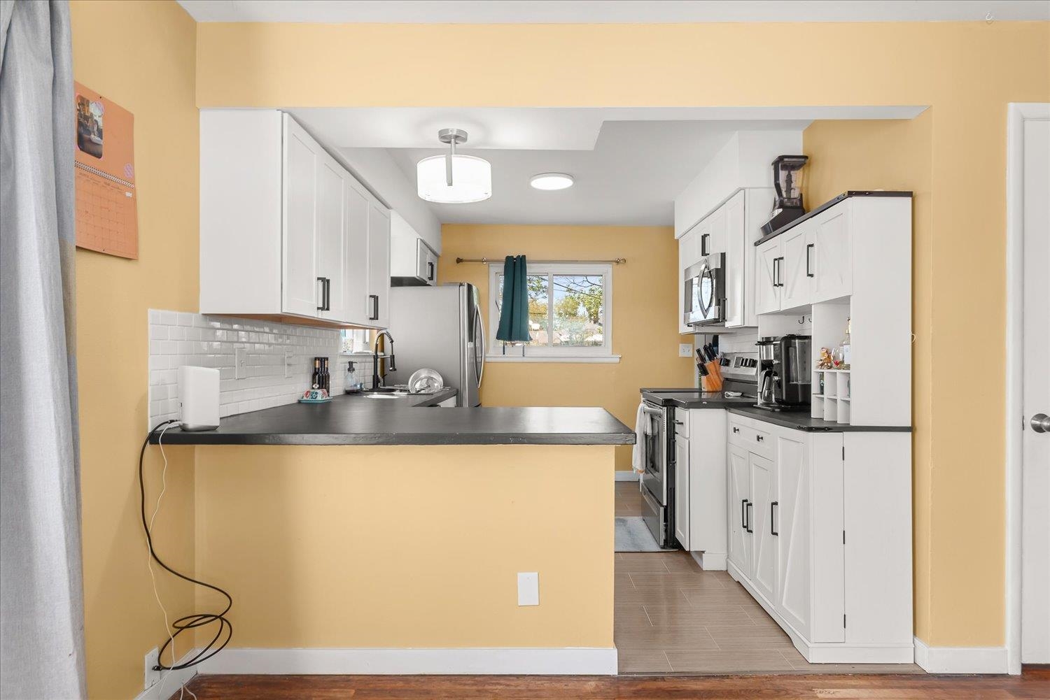 2515 N Julia St - Photo 7