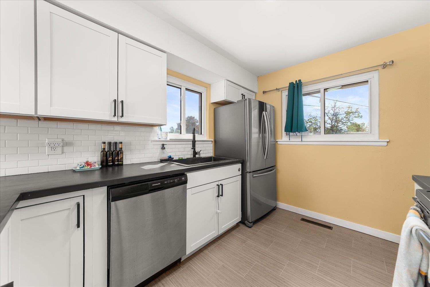 2515 N Julia St - Photo 8