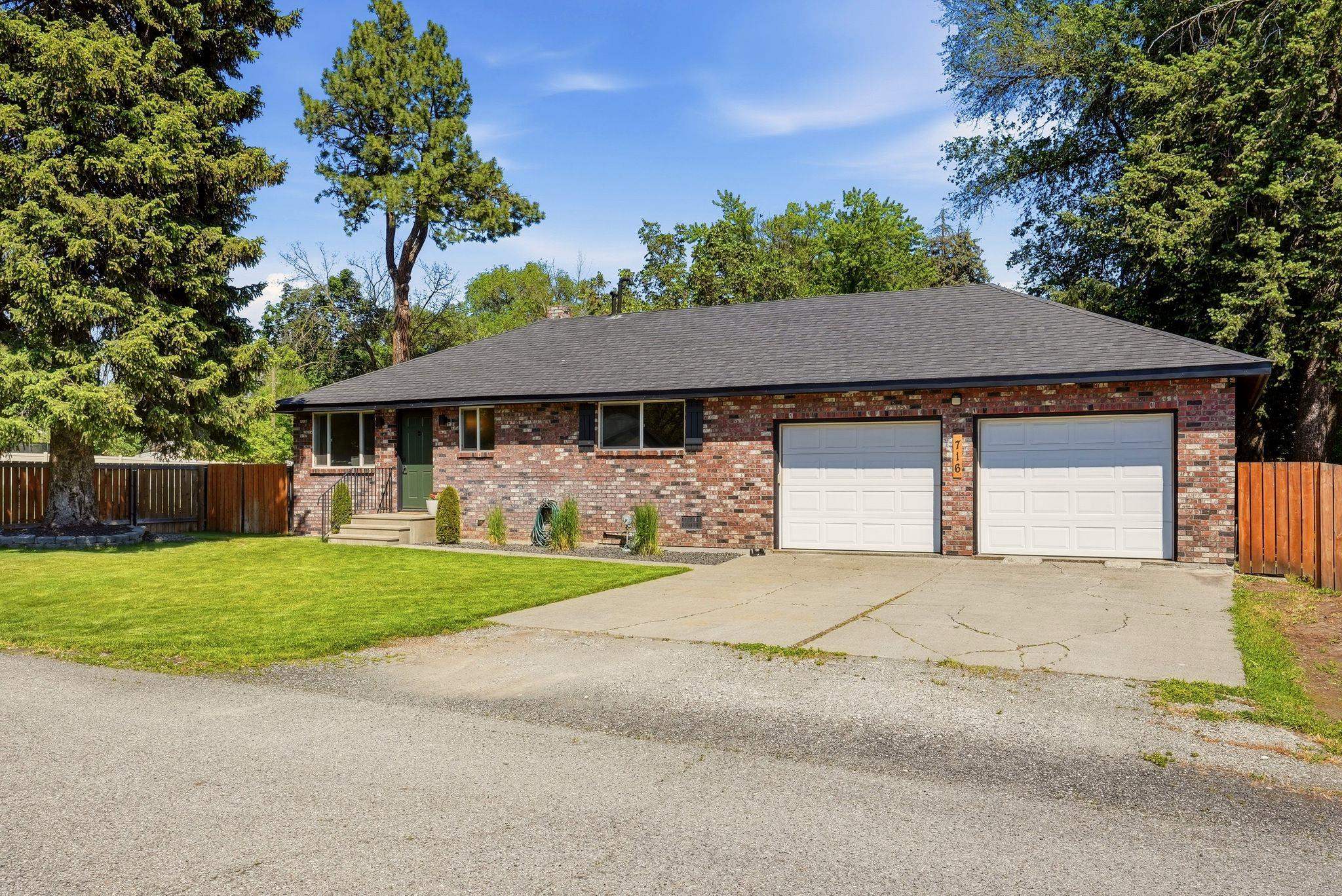 716 N Vernon Ave - Photo 39