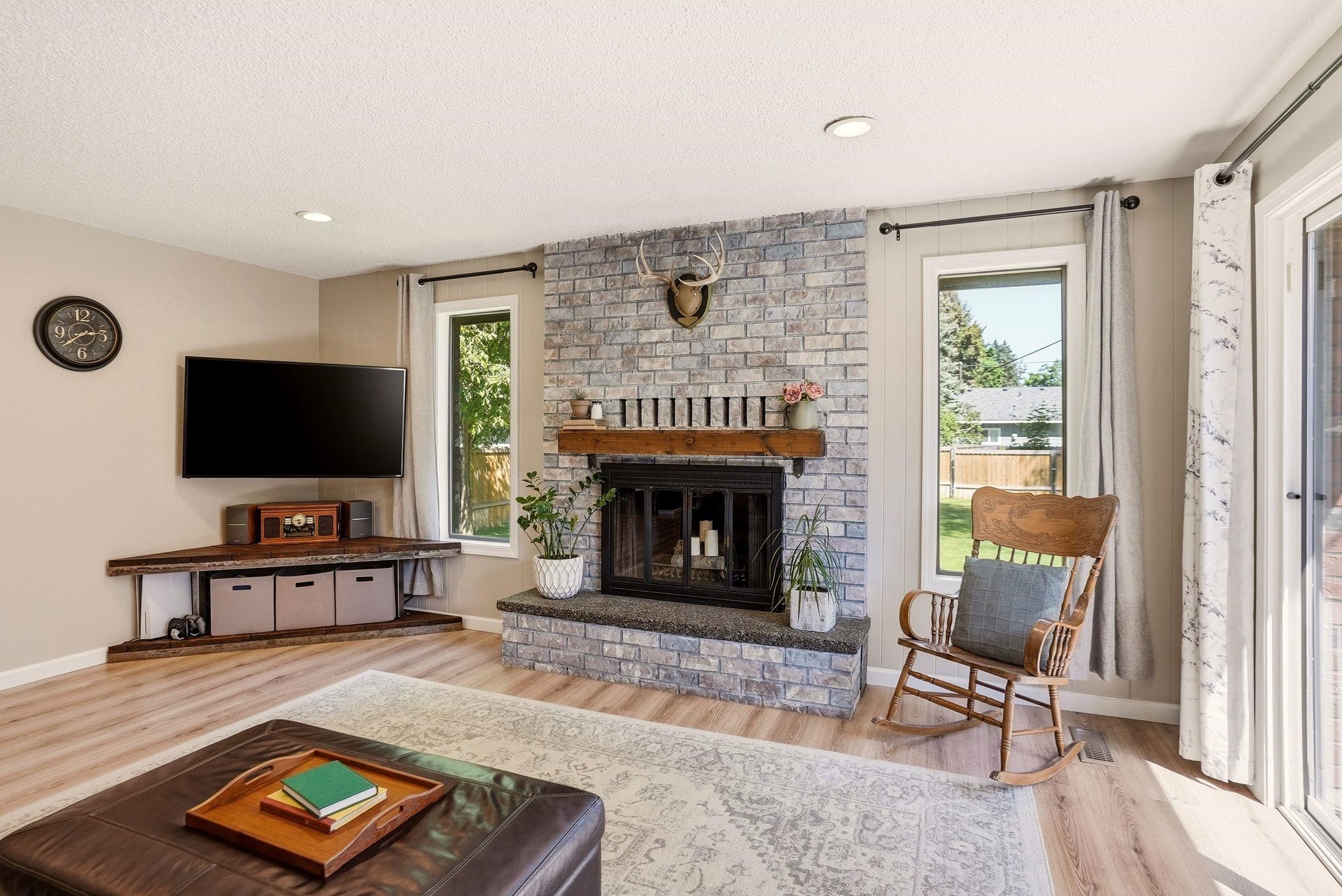 716 N Vernon Ave - Photo 5