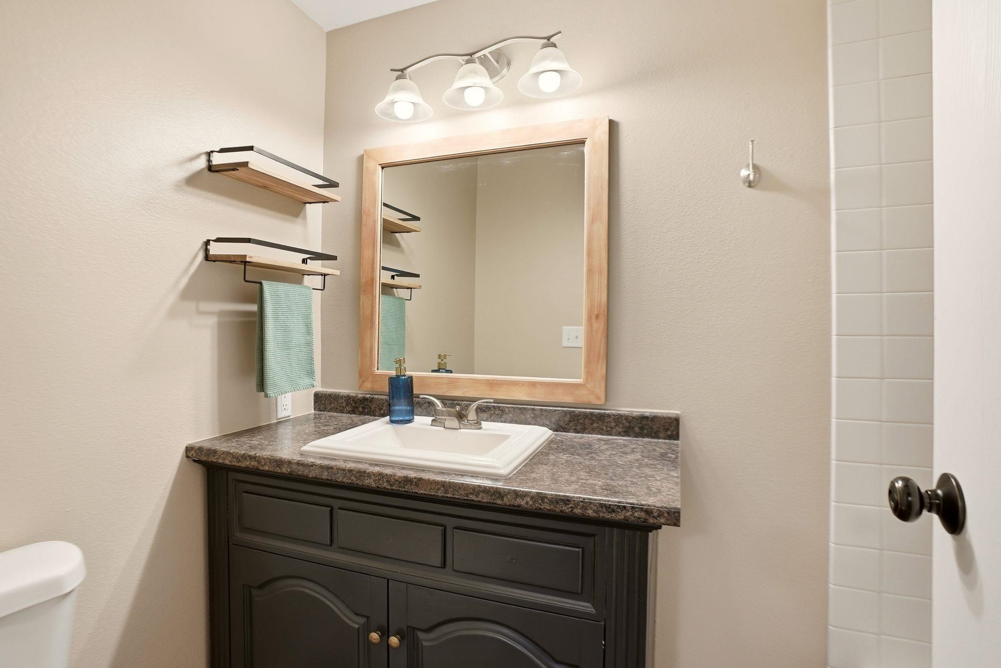 716 N Vernon Ave - Photo 12