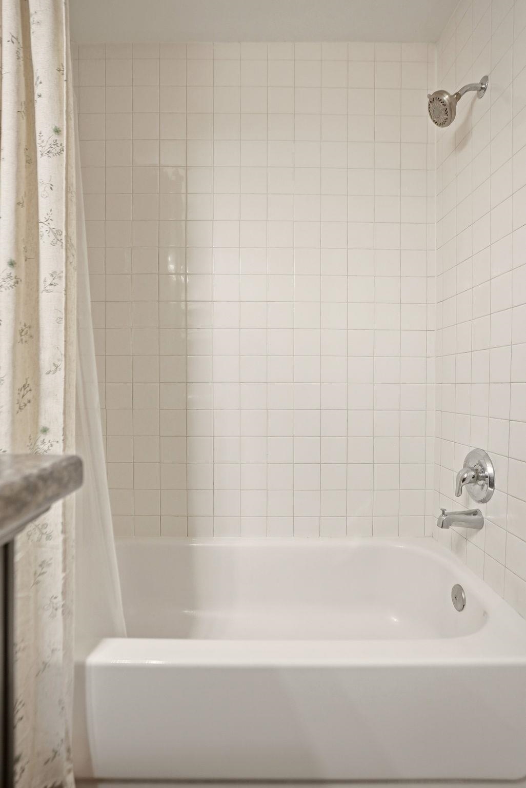 716 N Vernon Ave - Photo 13