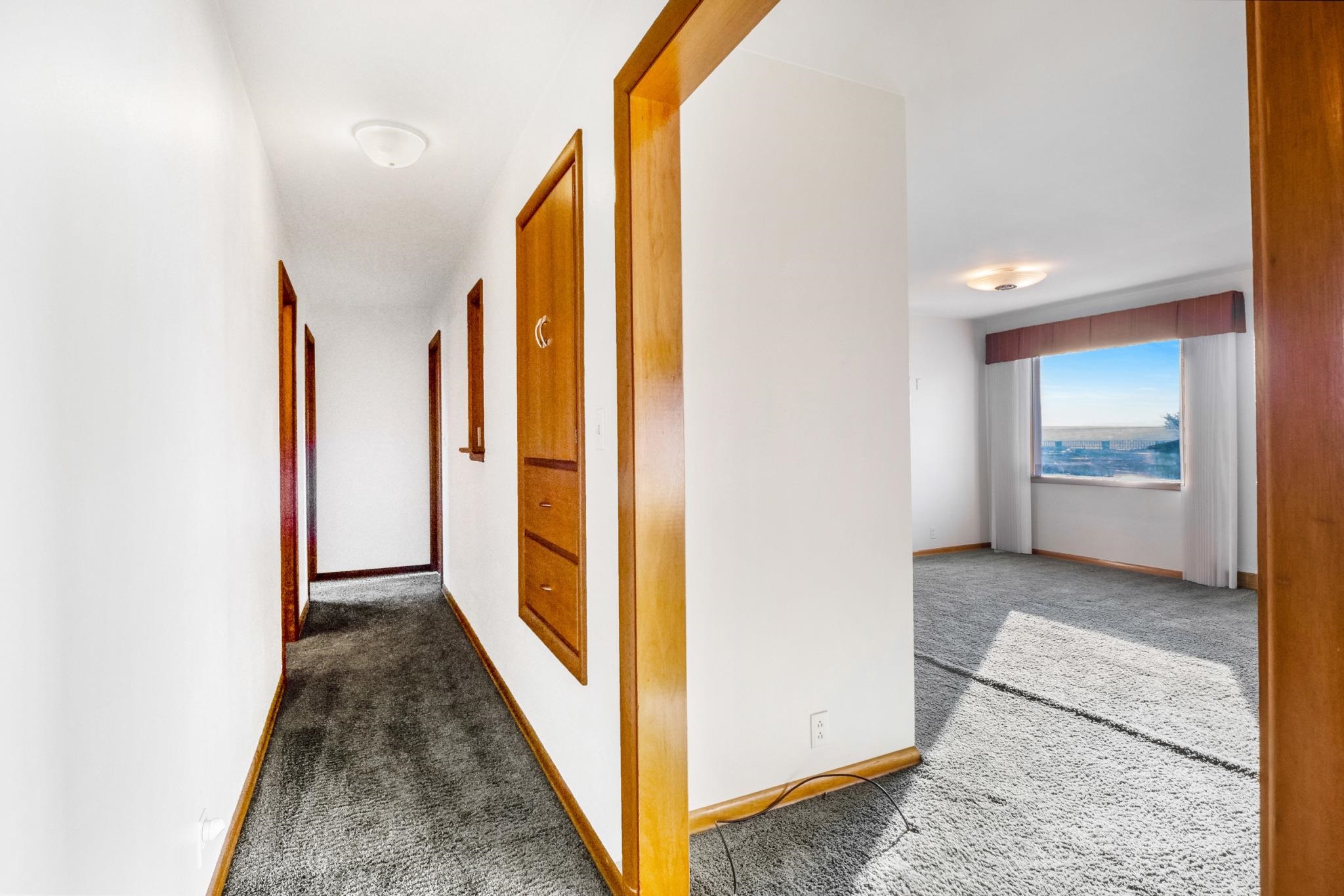 319 E 3rd Ave - Photo 19
