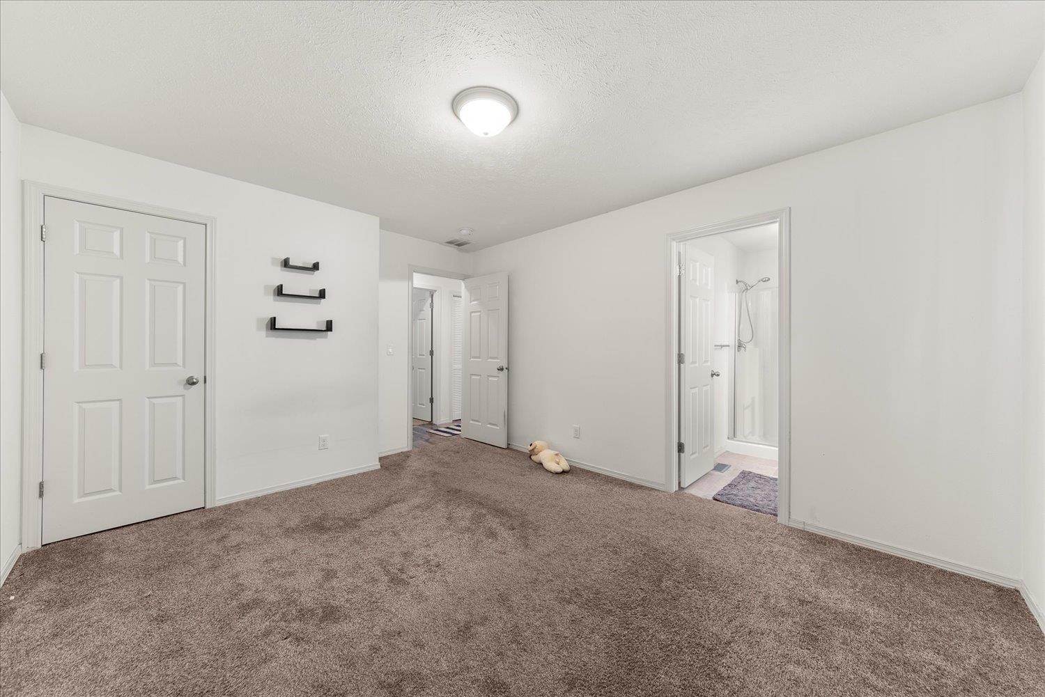 7125 N Crestline St - Photo 12