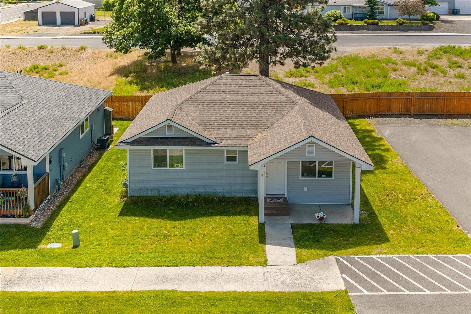 7125 N Crestline St - Photo 3