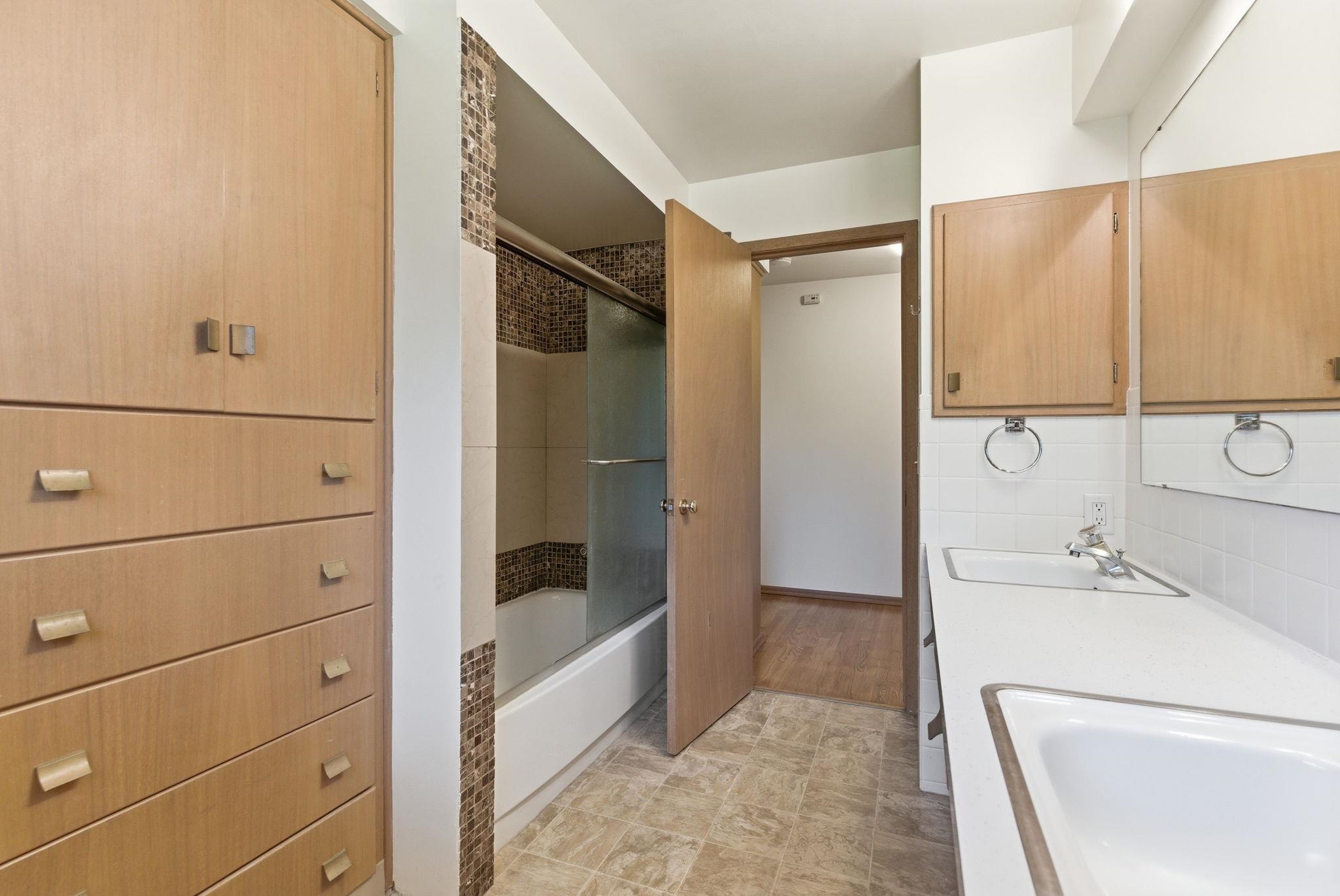 903 W HAWTHORNE Rd - Photo 22