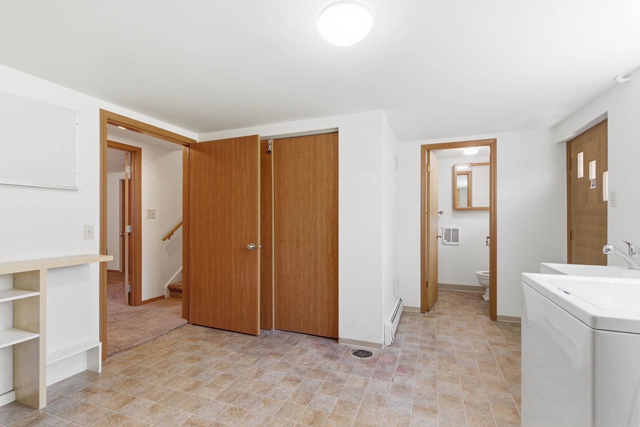 903 W HAWTHORNE Rd - Photo 32