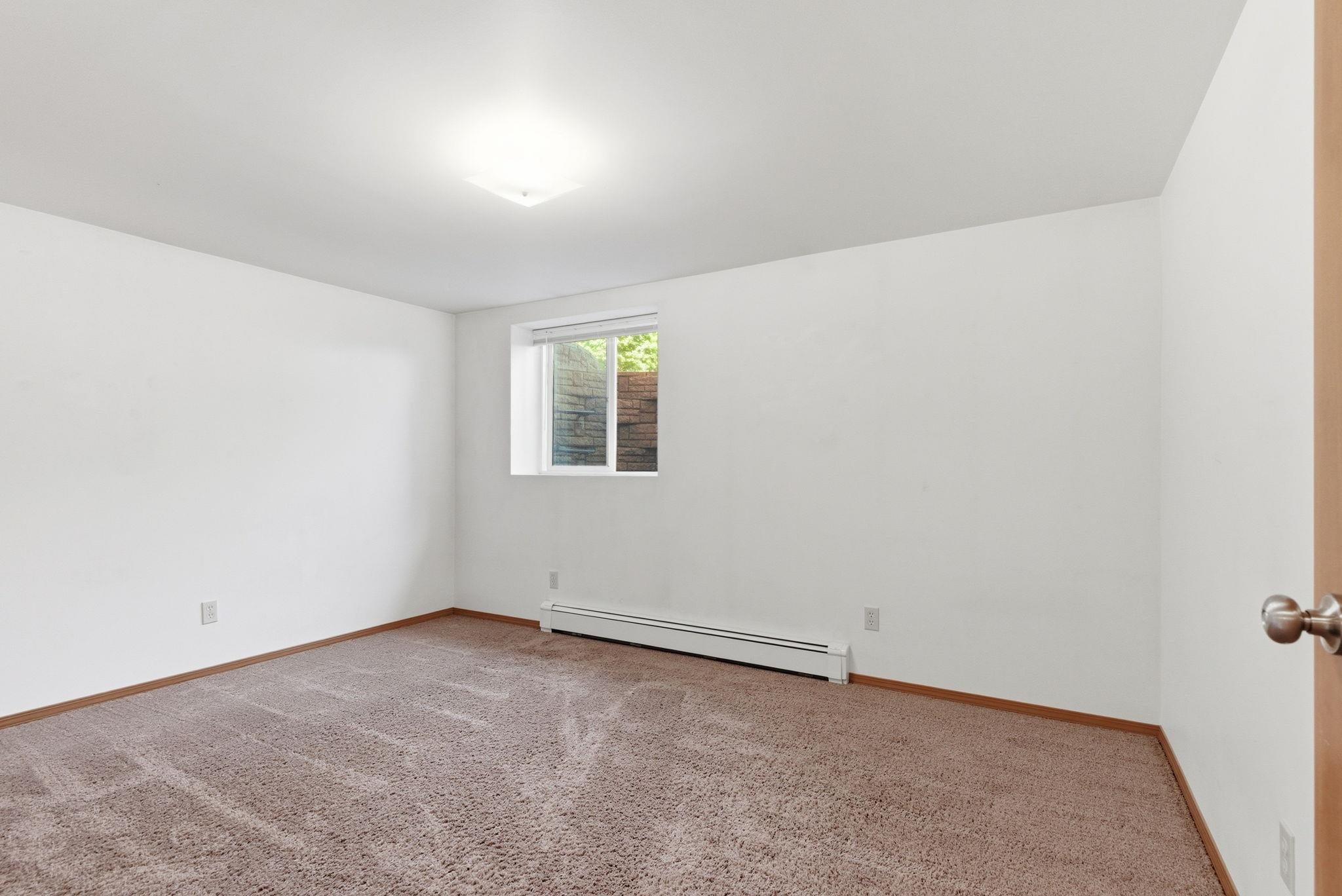 903 W HAWTHORNE Rd - Photo 35