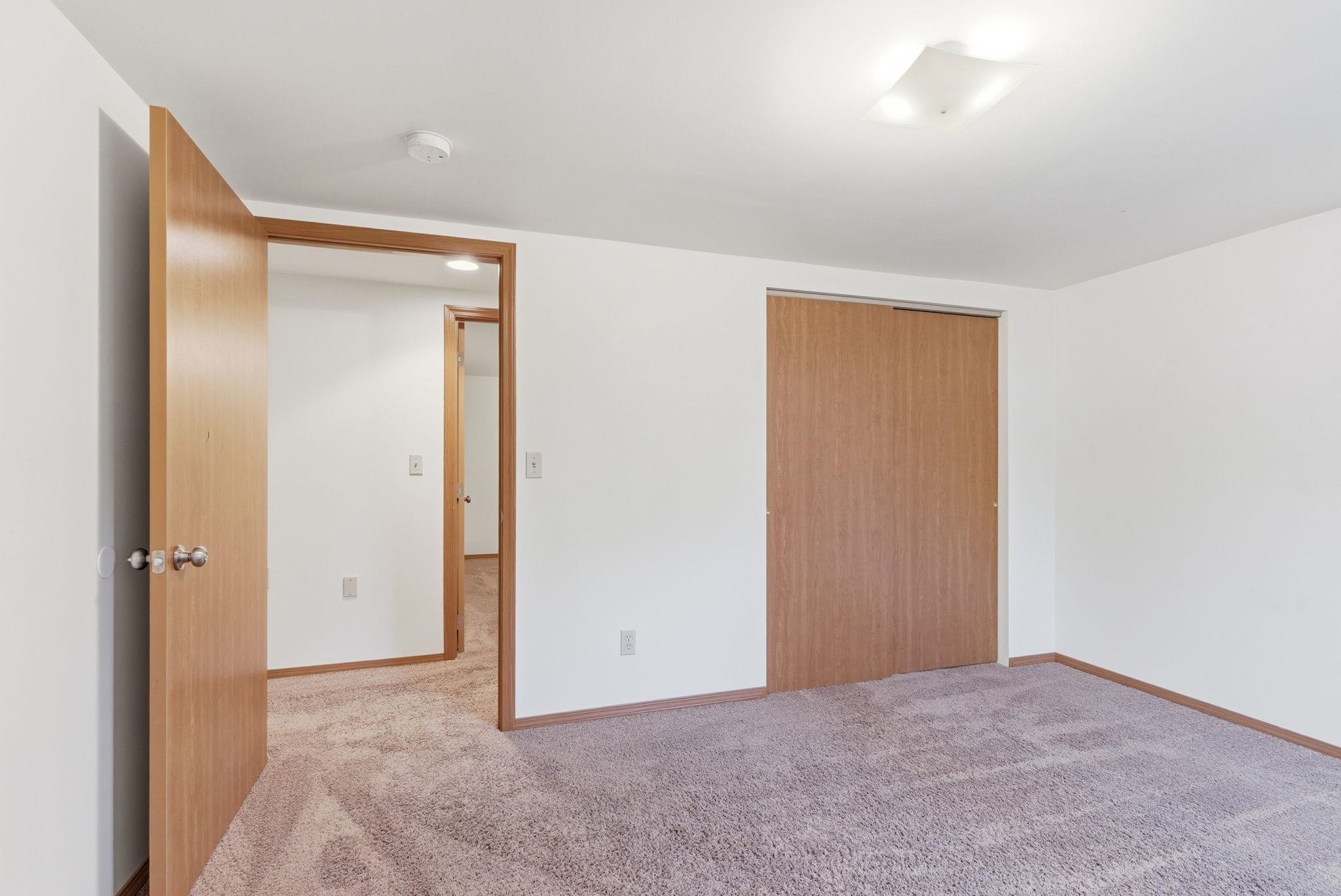 903 W HAWTHORNE Rd - Photo 36