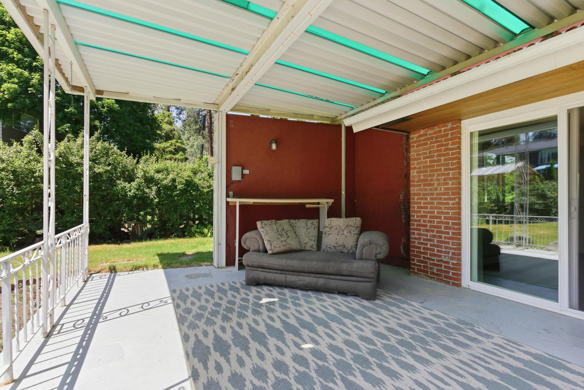 903 W HAWTHORNE Rd - Photo 49