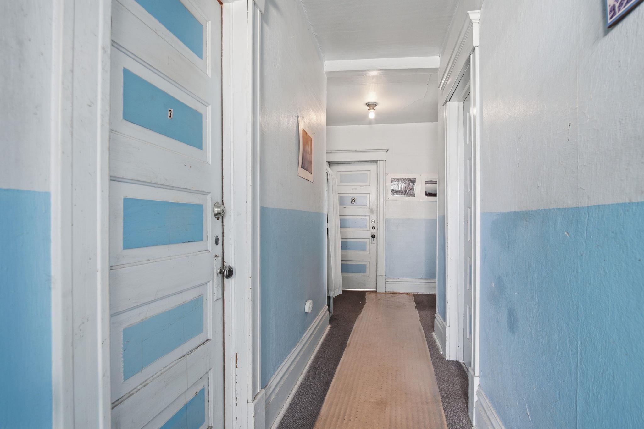 1017 W Fairview Ave - Photo 17