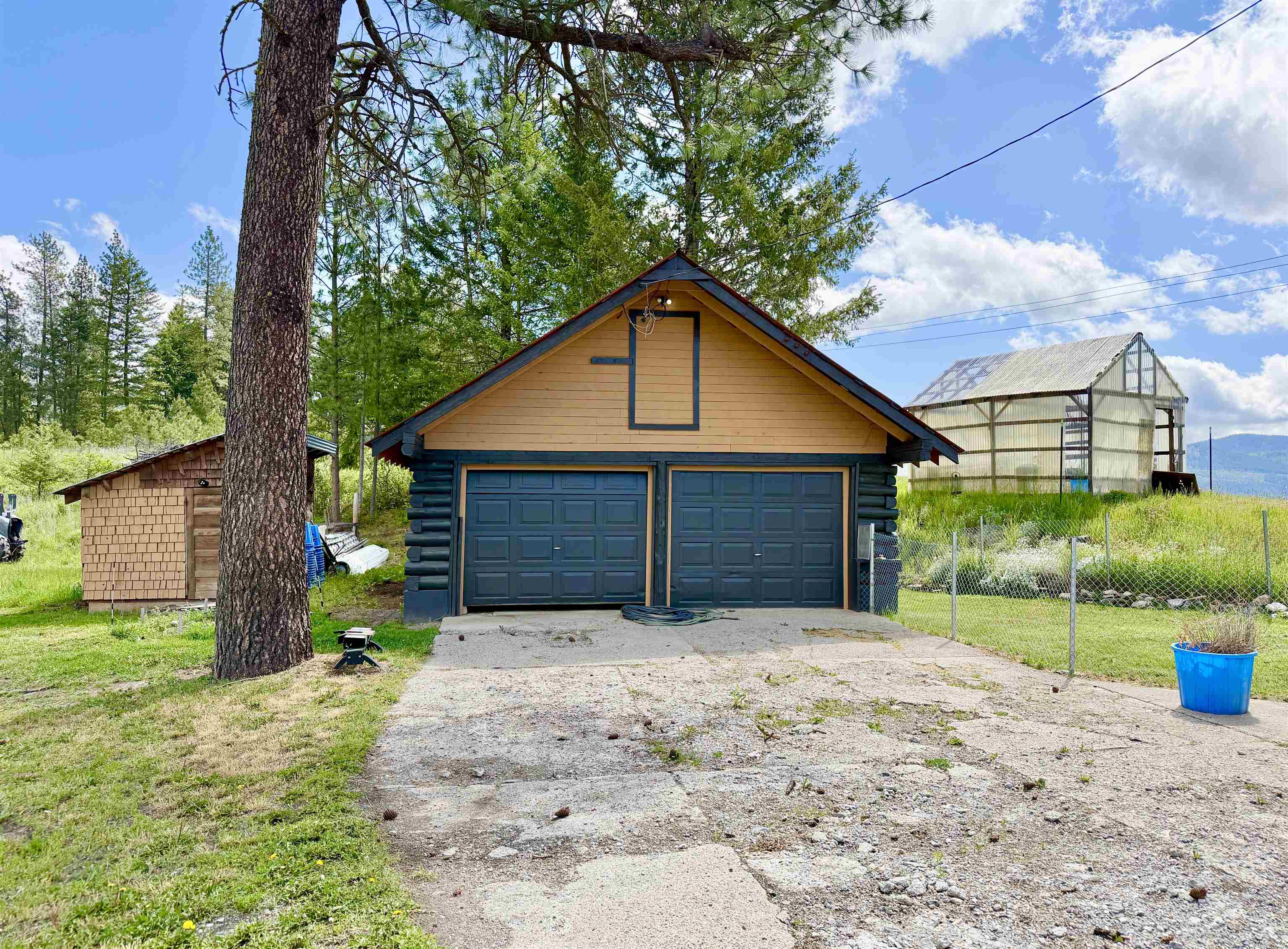 2498 Burgess Rd Rd - Photo 3